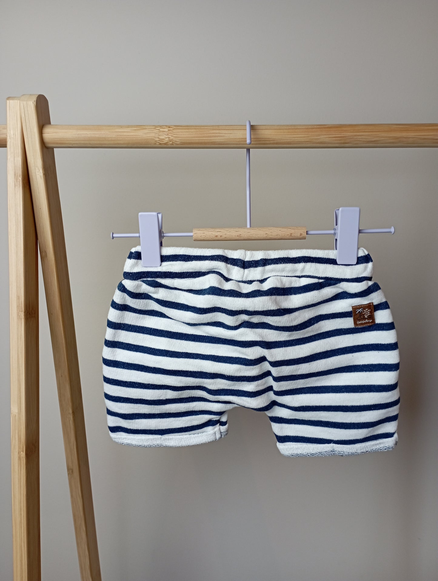 Short met strepen 68 Feetje