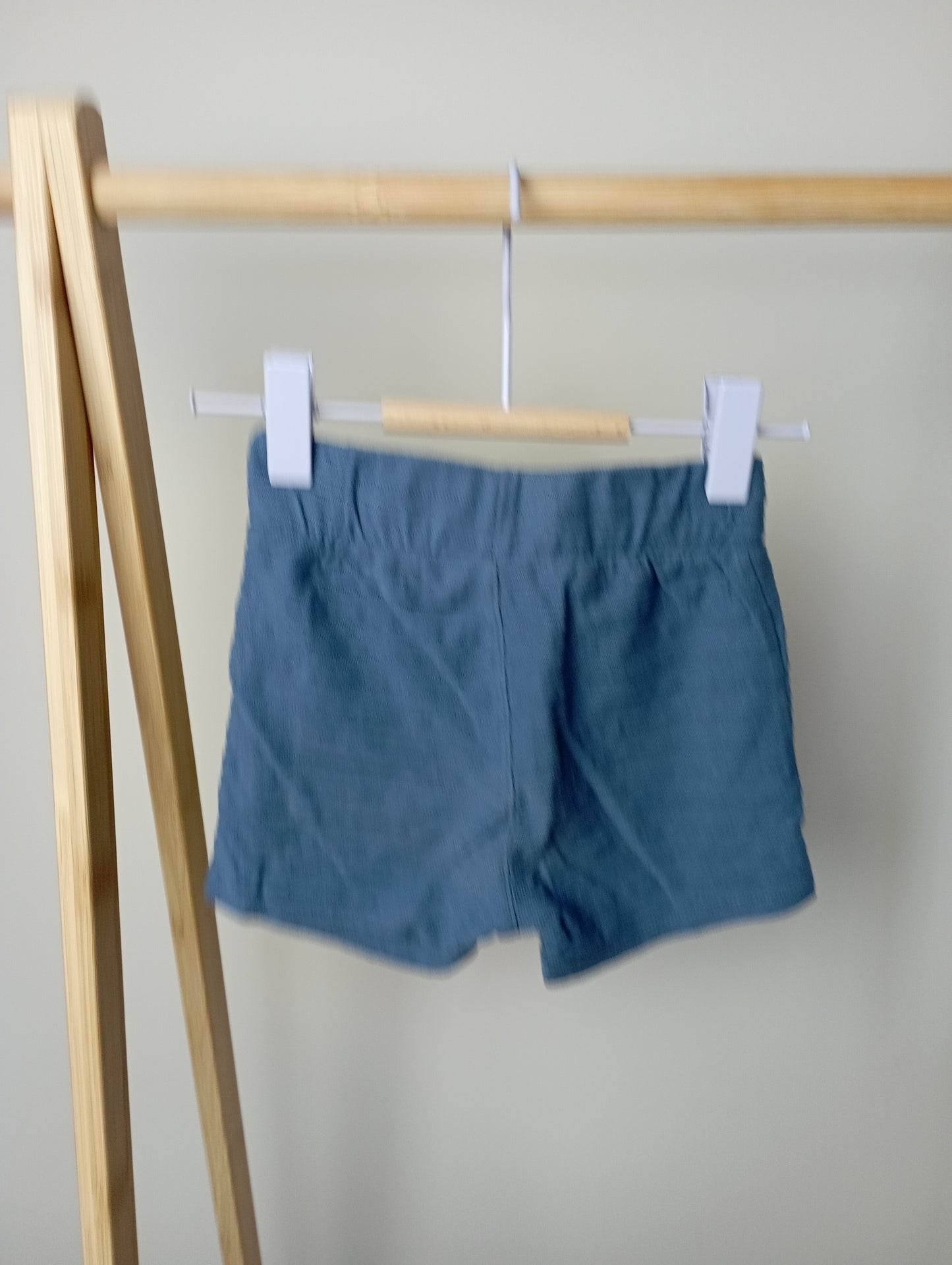 Short 80 C&A