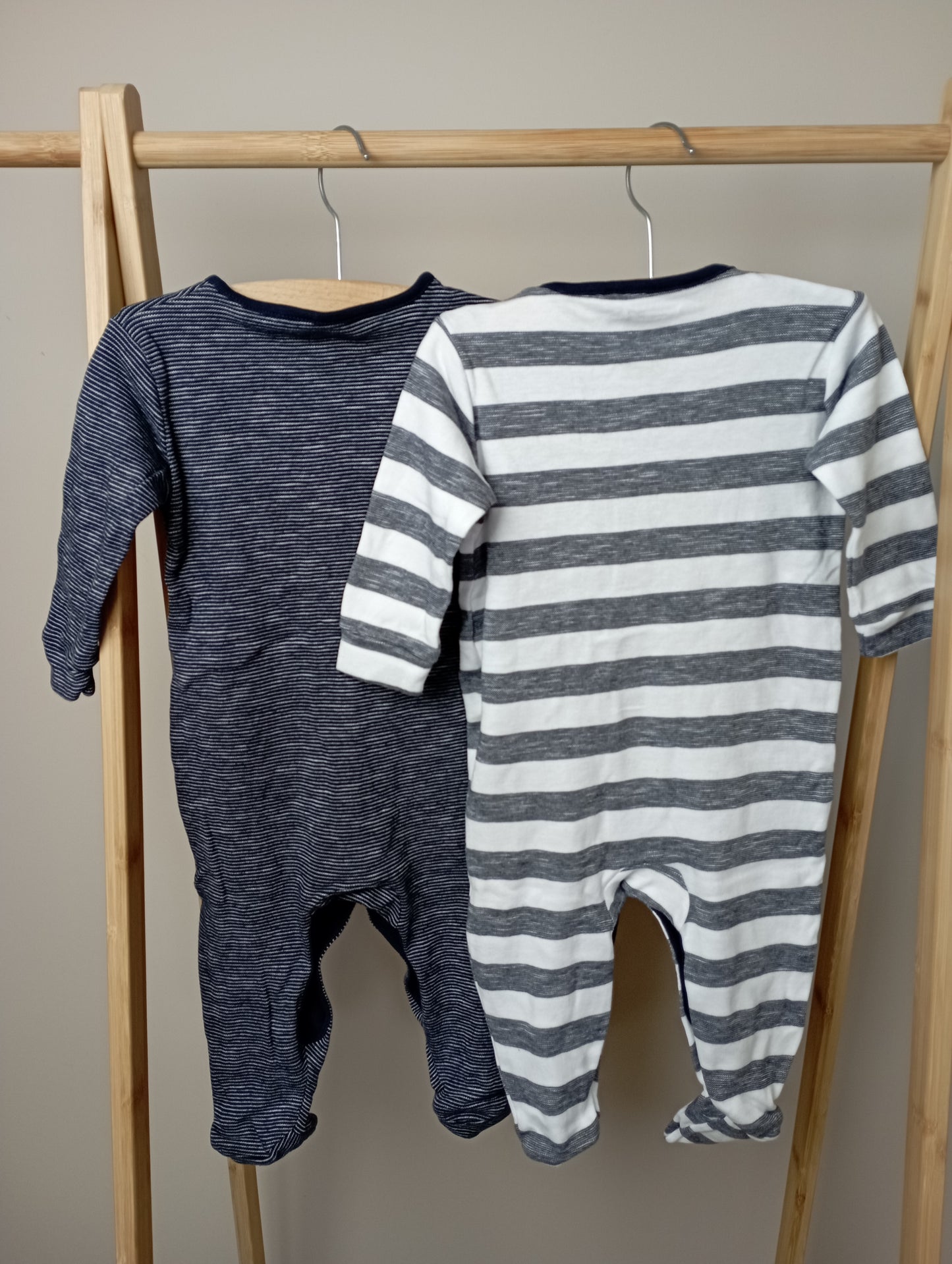 Setje pakjes 6-9m Next