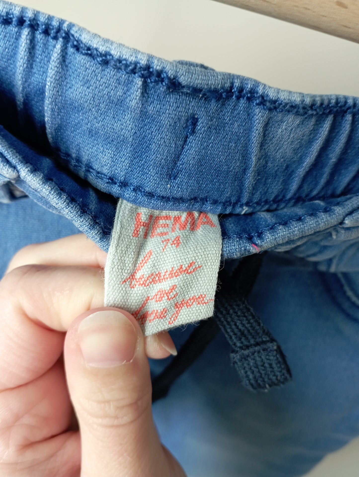 Jeansbroek met elastiek 74 Hema