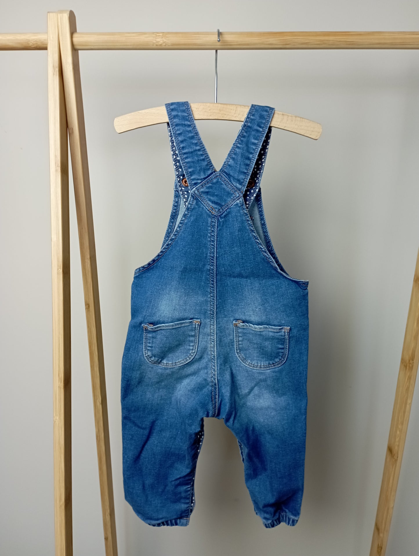 Salopette met hartje 74 H&M