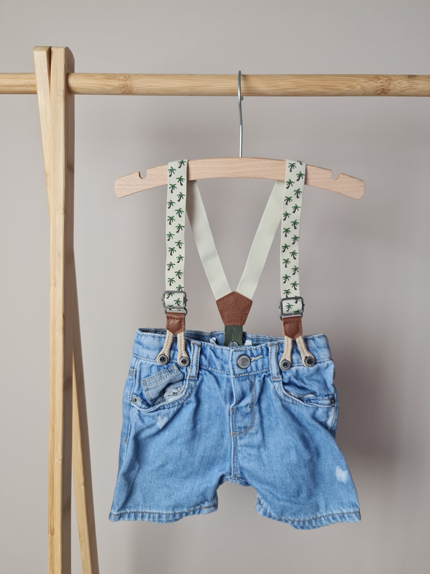 Short met bretellen 74 Zara