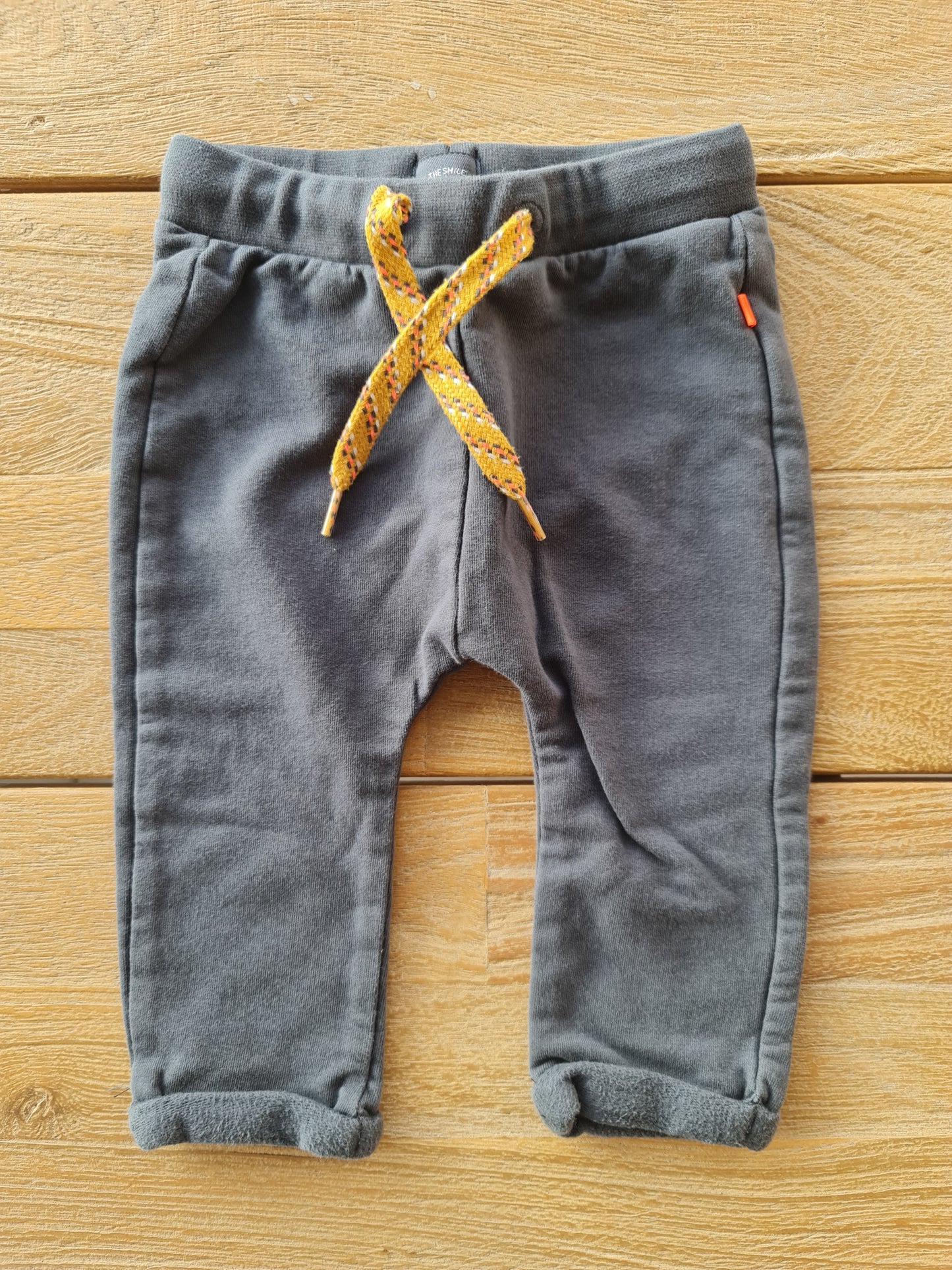 Broek met leuk lintje 68 Babyface
