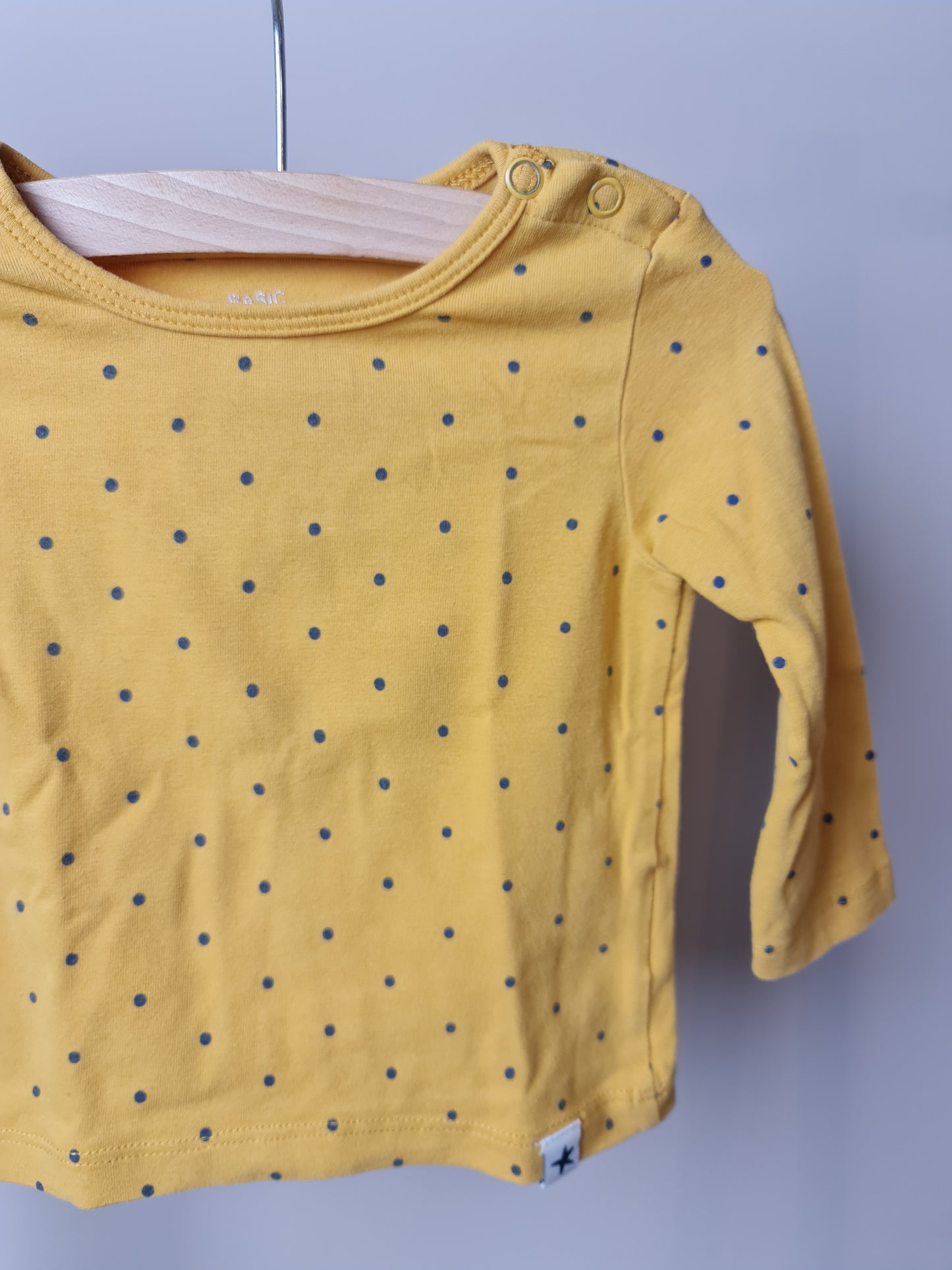 Longsleeve met bolletjes 68 JBC