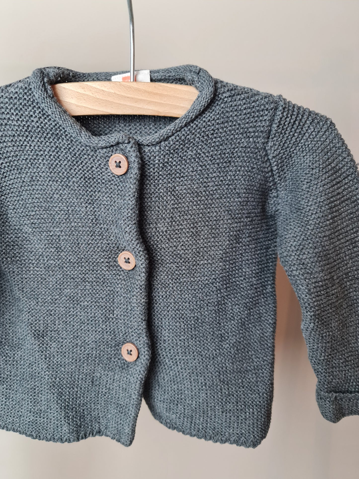 Vestje met knopen 62 Hema