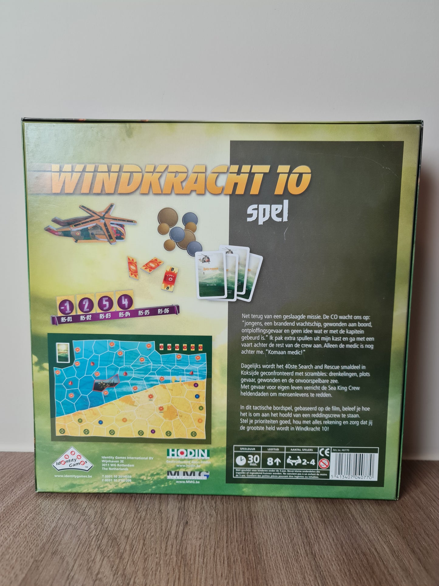 Windkracht 10: een levensreddend familiespel Identity Games