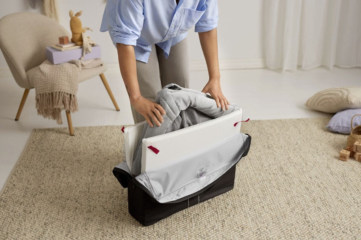 BabyBjörn Reisbed Light