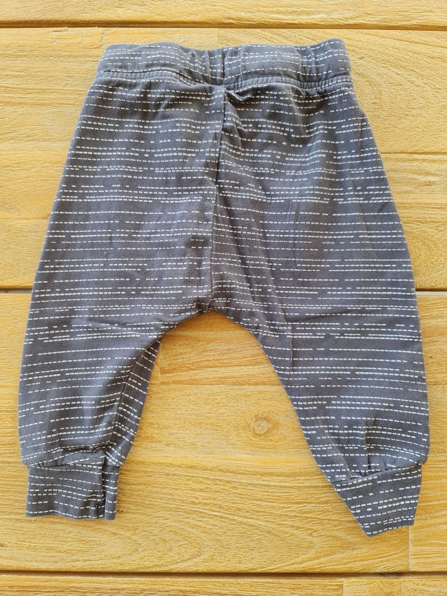 Broekje 68 Hema