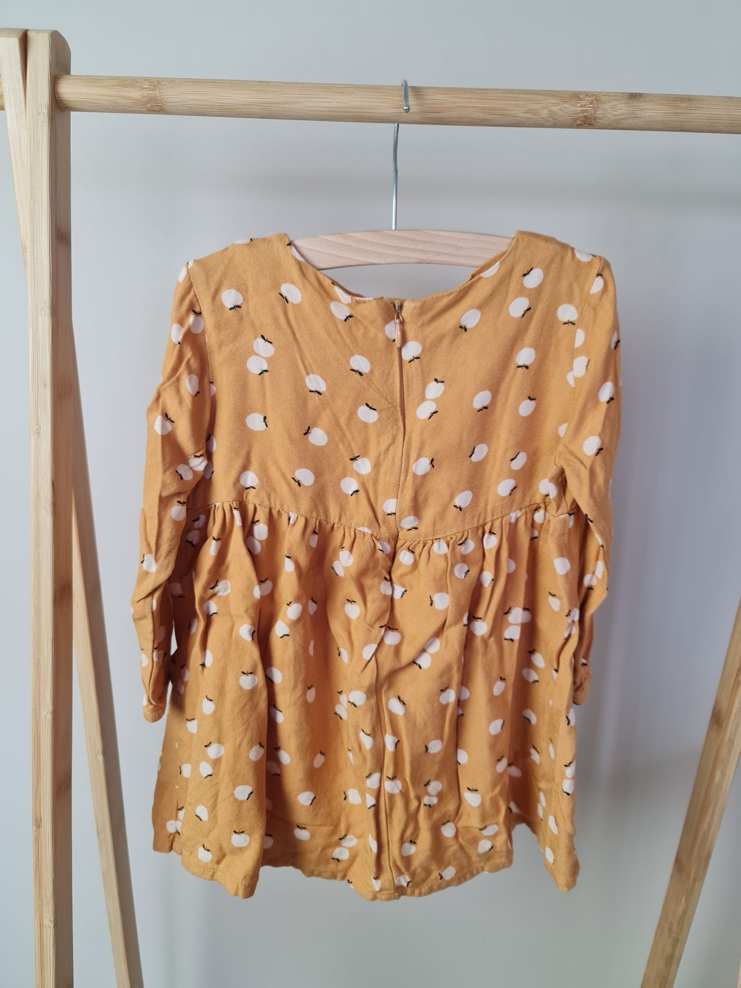 Jurkje met appelsienen 92 Studio 102