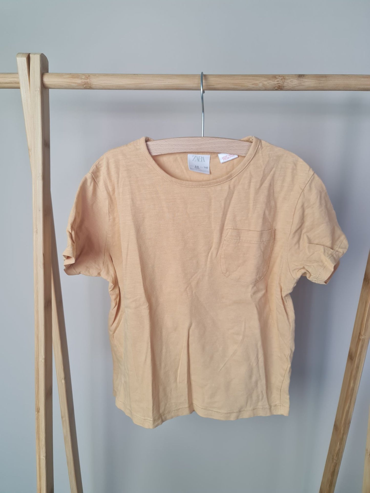 T-shirt 110 Zara