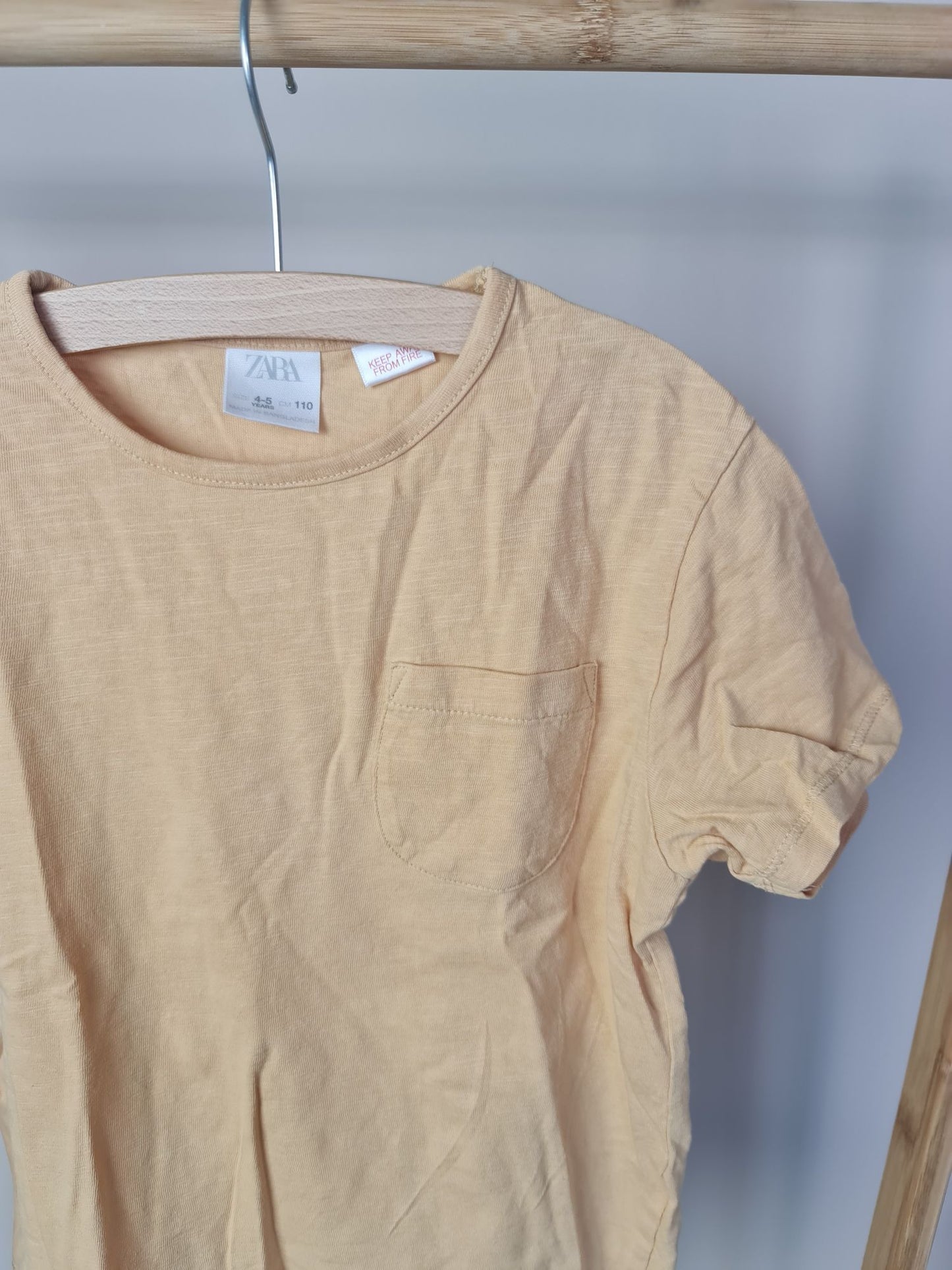 T-shirt 110 Zara