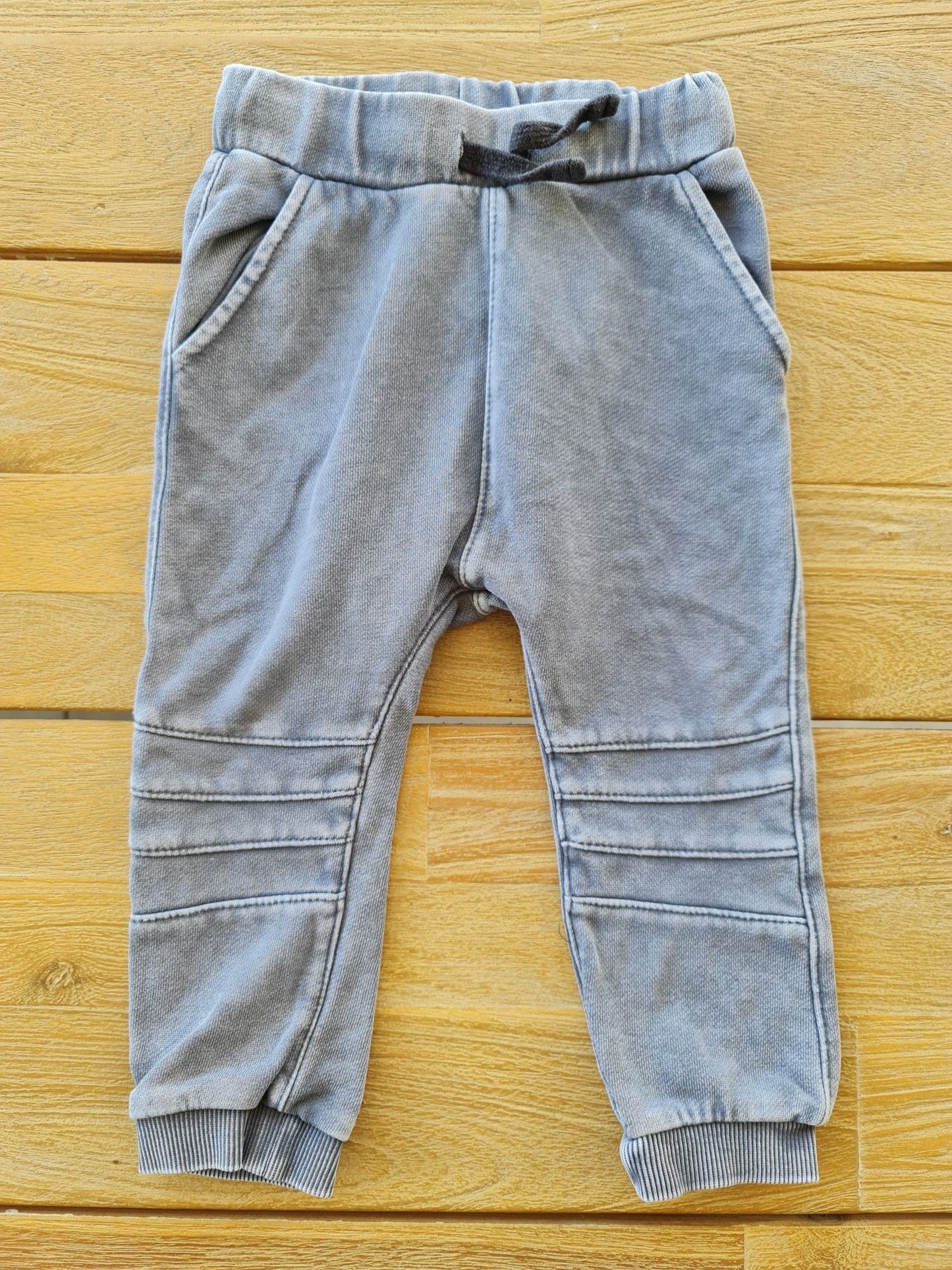 Comfy broek 86 H&M