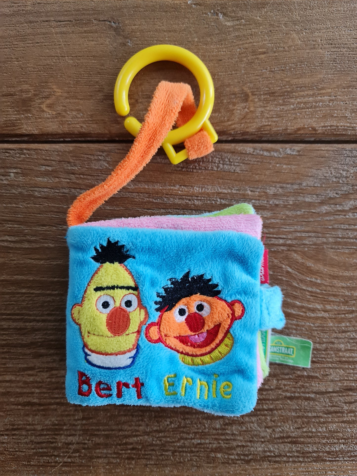 Hangspeeltje Bert & Ernie Sesamstraat