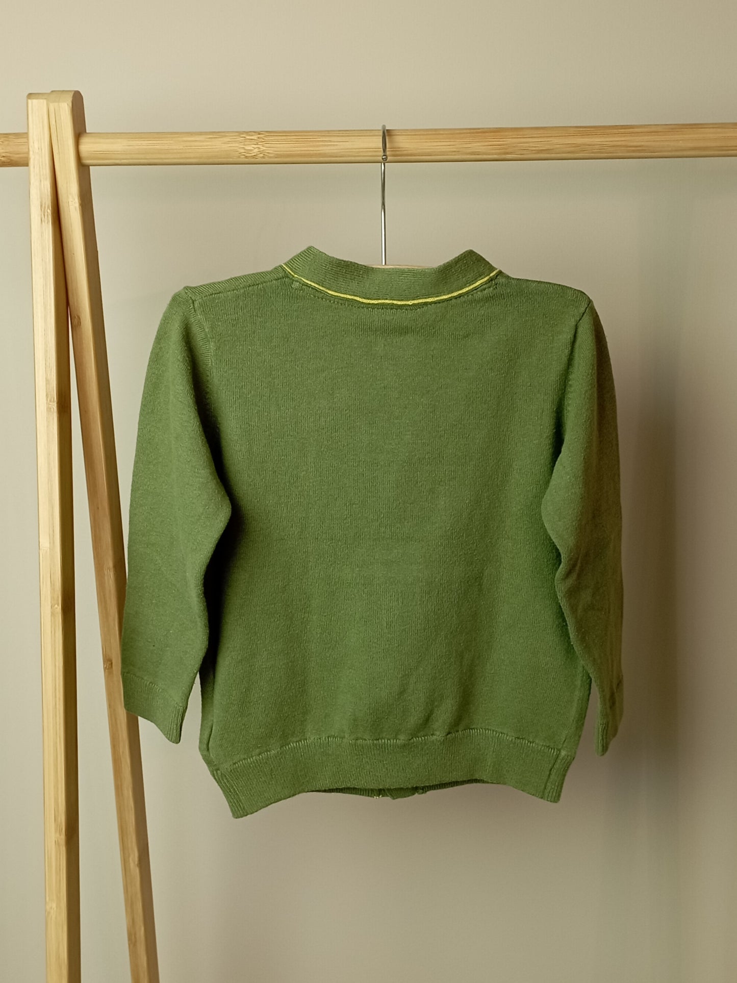 Vestje met knopen 86 JBC