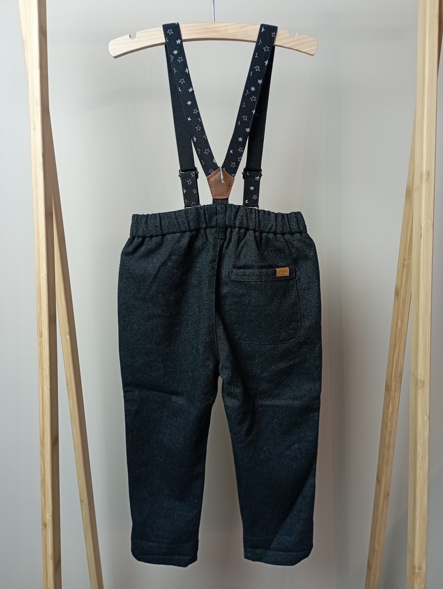 Broek met bretellen 98