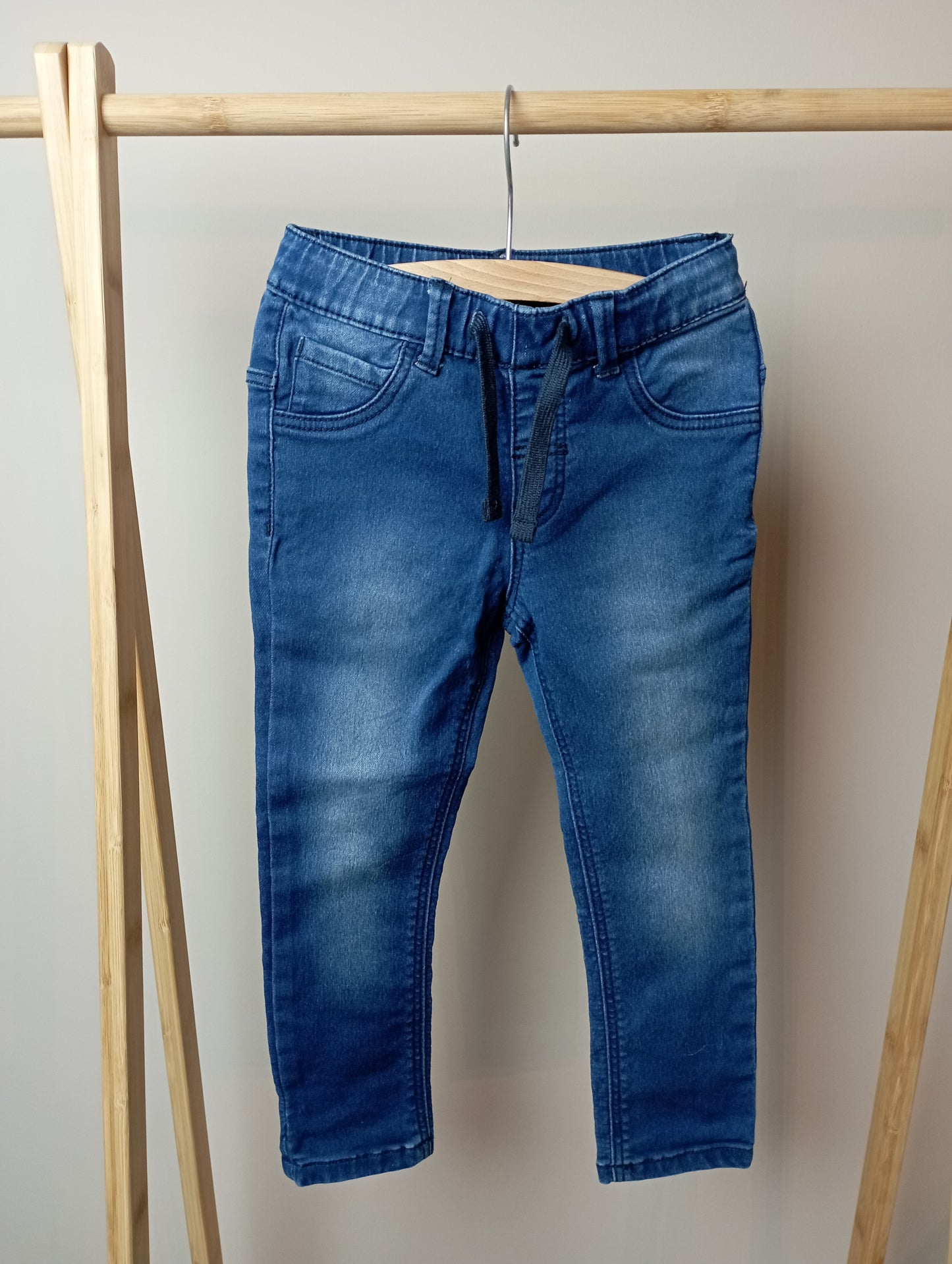Jeansbroek met elastiek 98