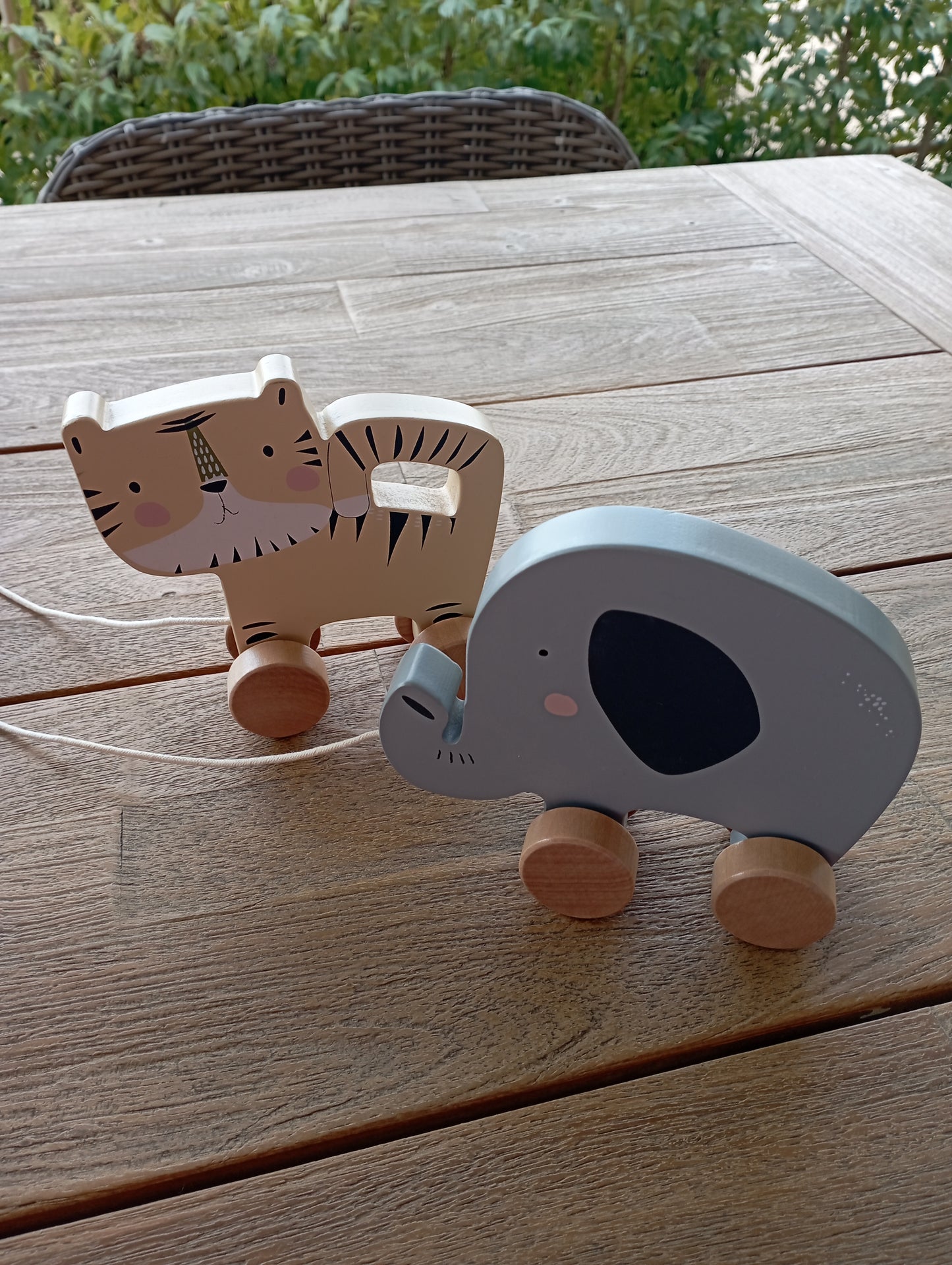 Houten trekdiertjes Tiamo