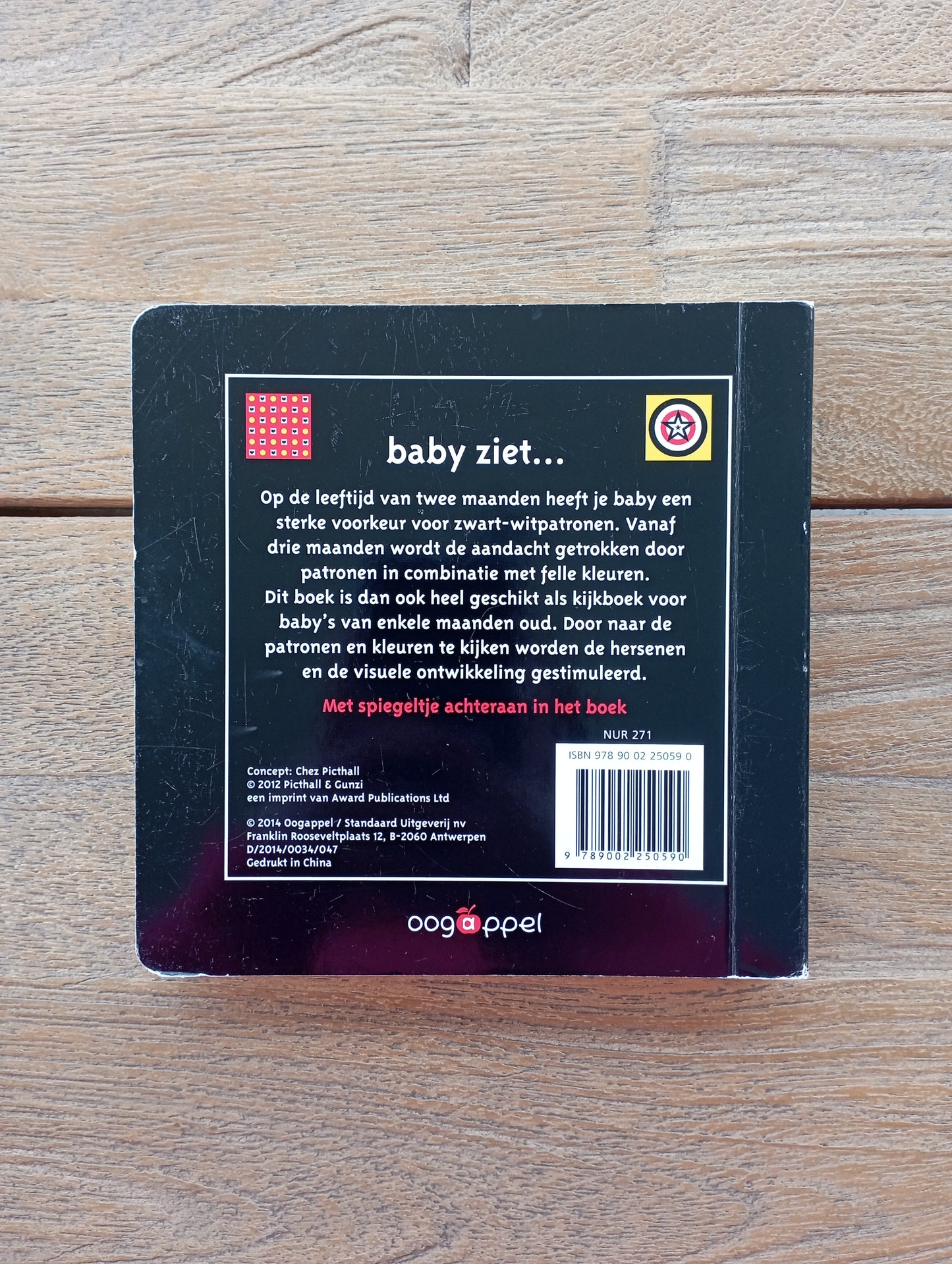 Kijkboek met spiegeltje: baby ziet ... Oogappel