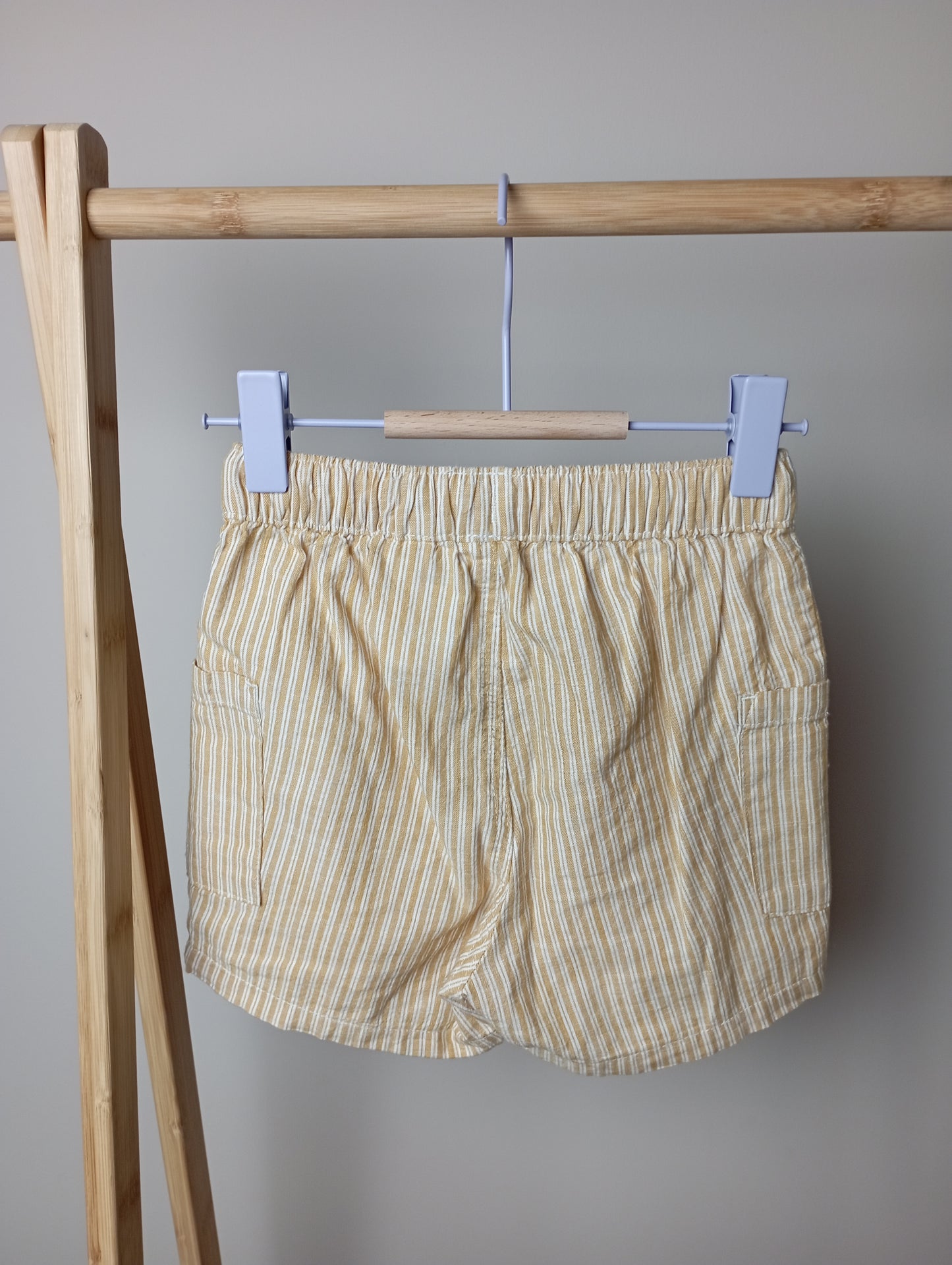 Short met strepen 86