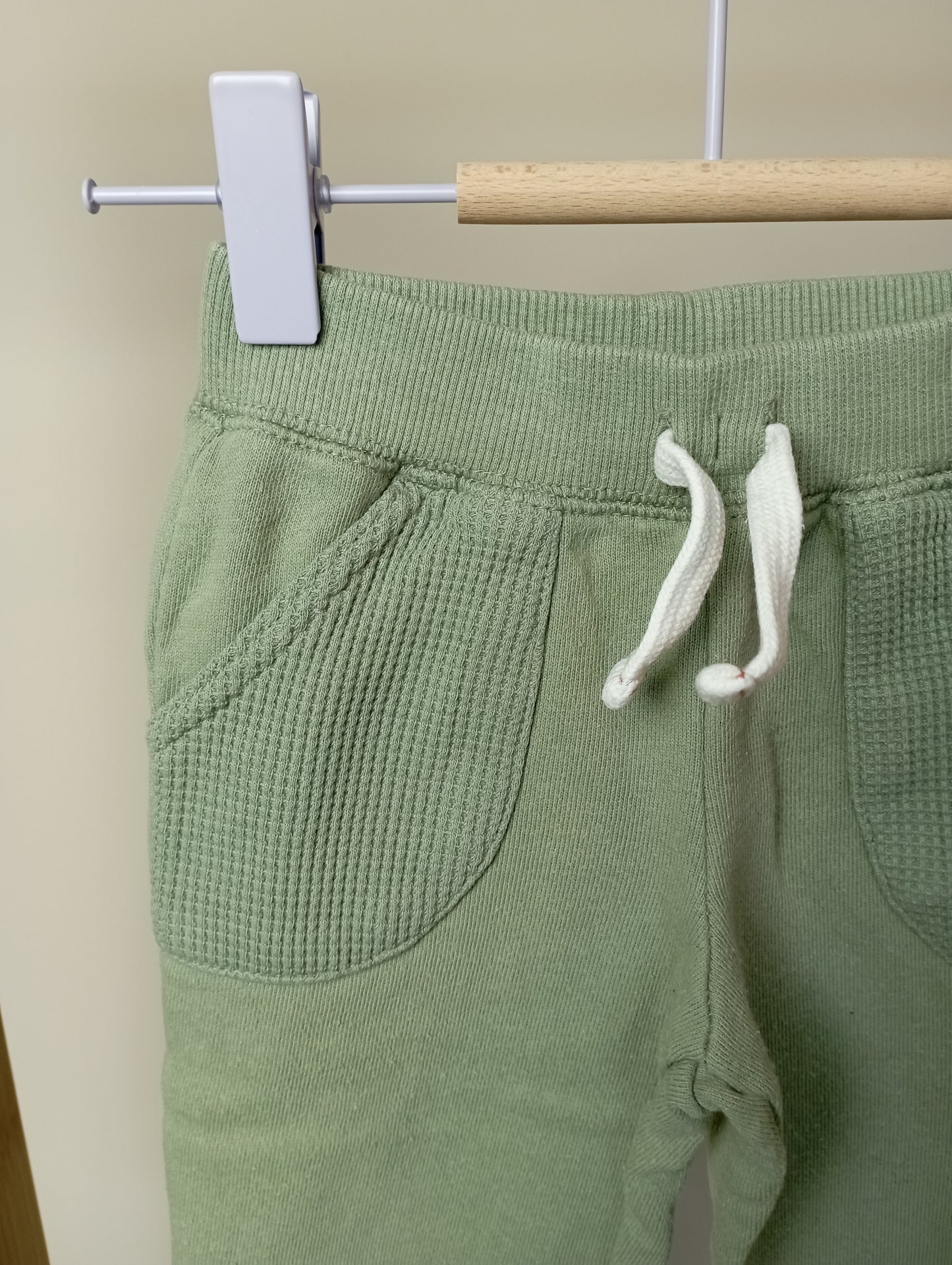 Comfy broek 9m Carter's