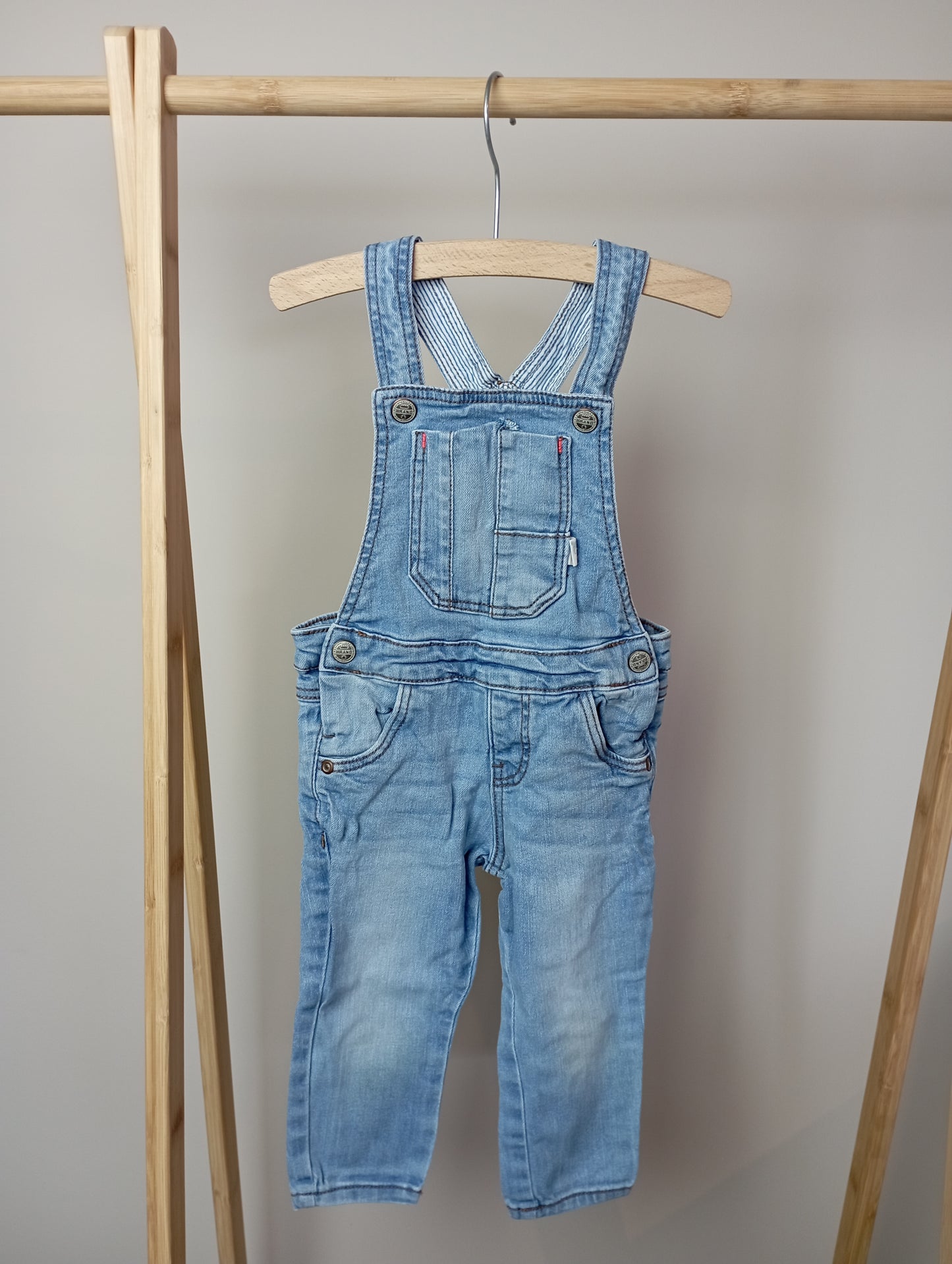 Jeanssalopette 74 Hema