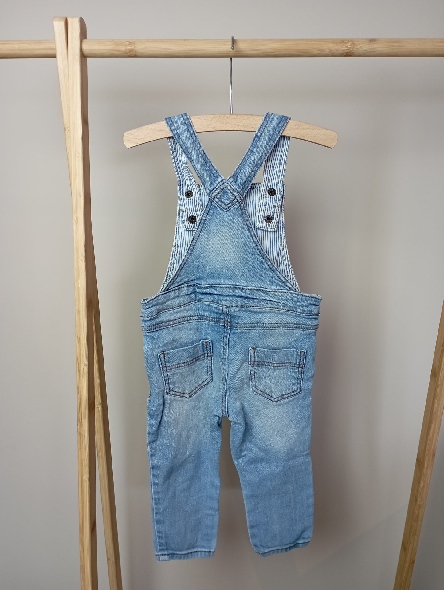 Jeanssalopette 74 Hema