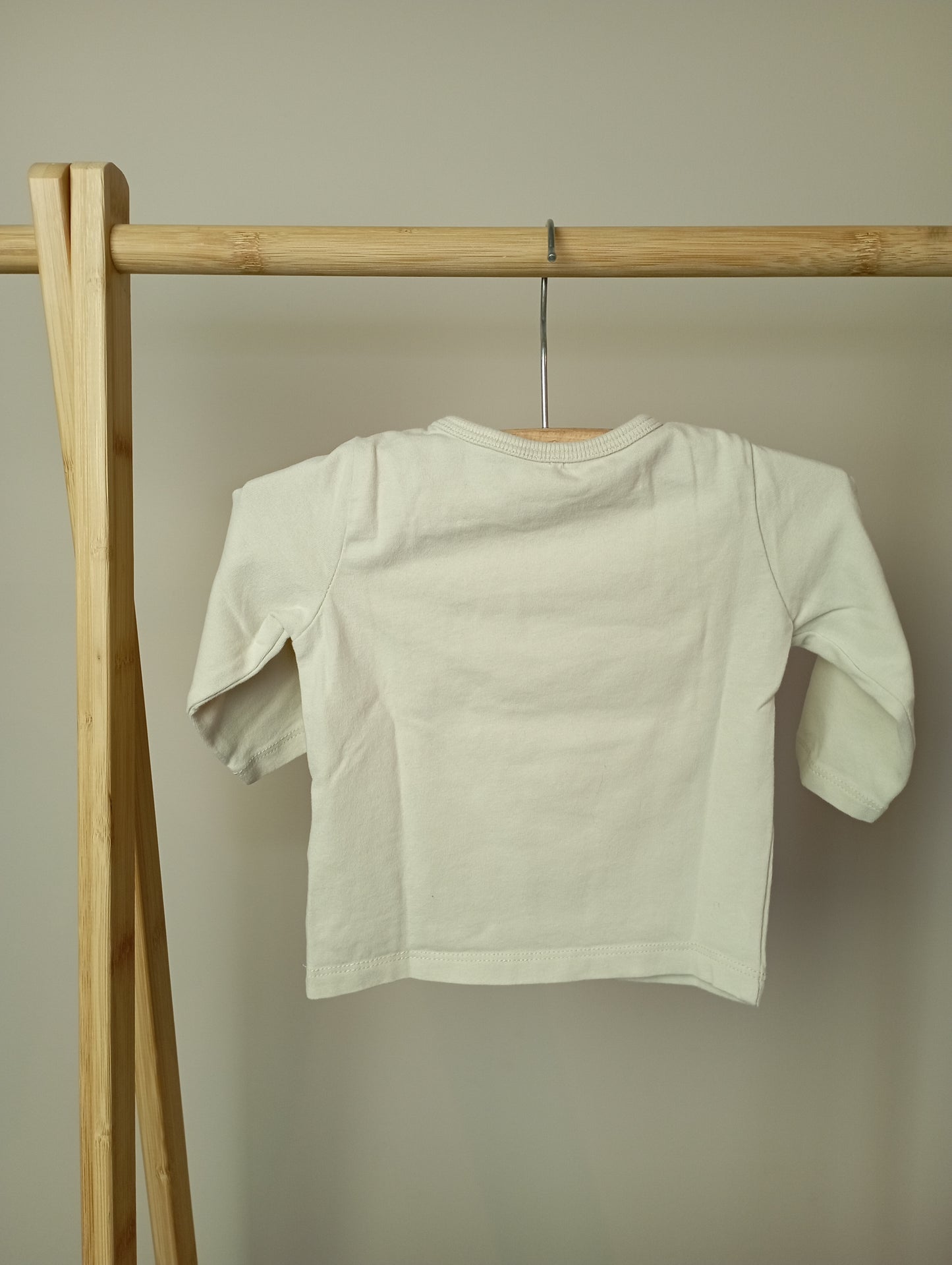Longsleeve met olifanten 62 Cuddles and smiles