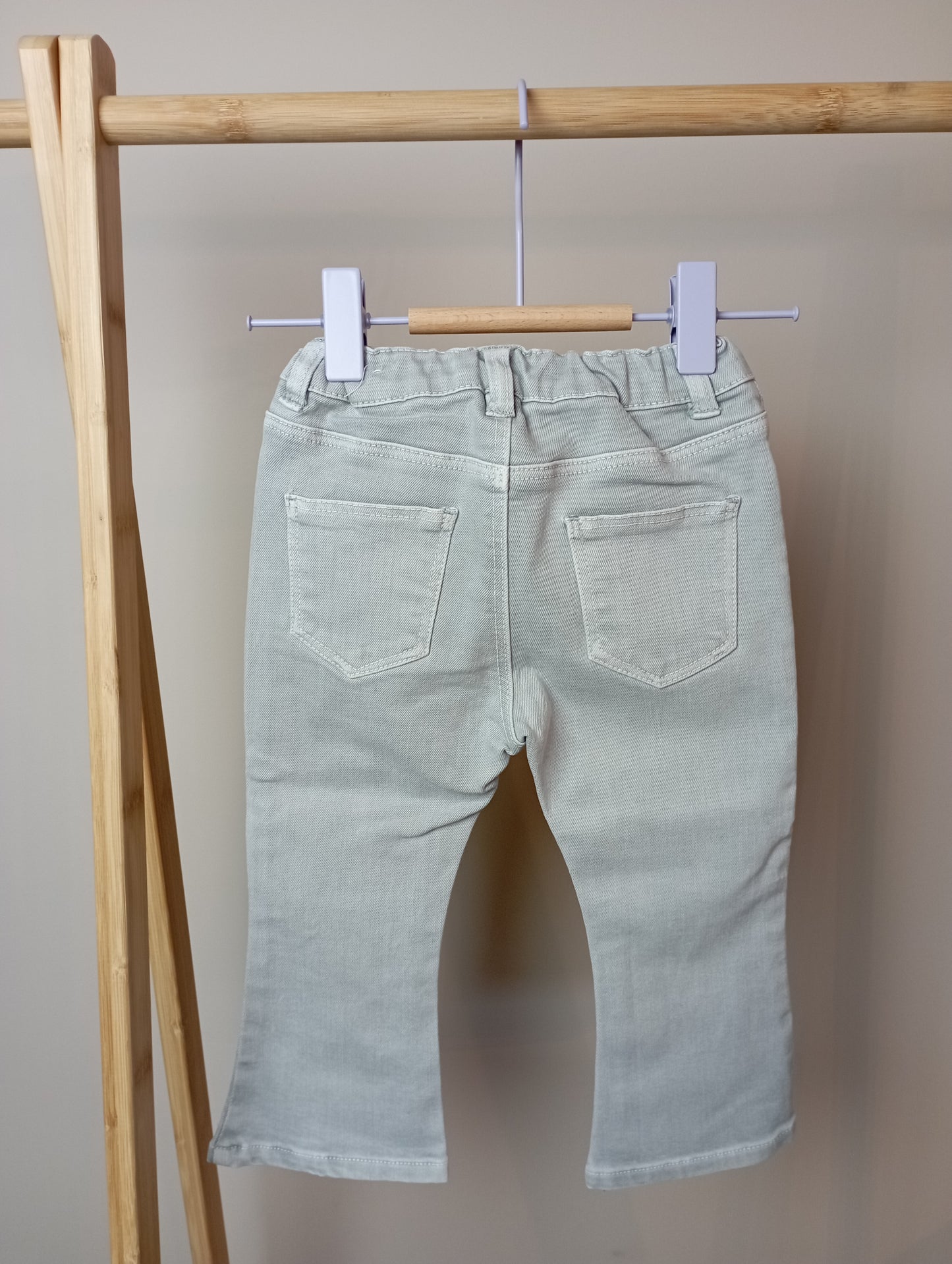 Jeans met brede pijpen 92 Zara