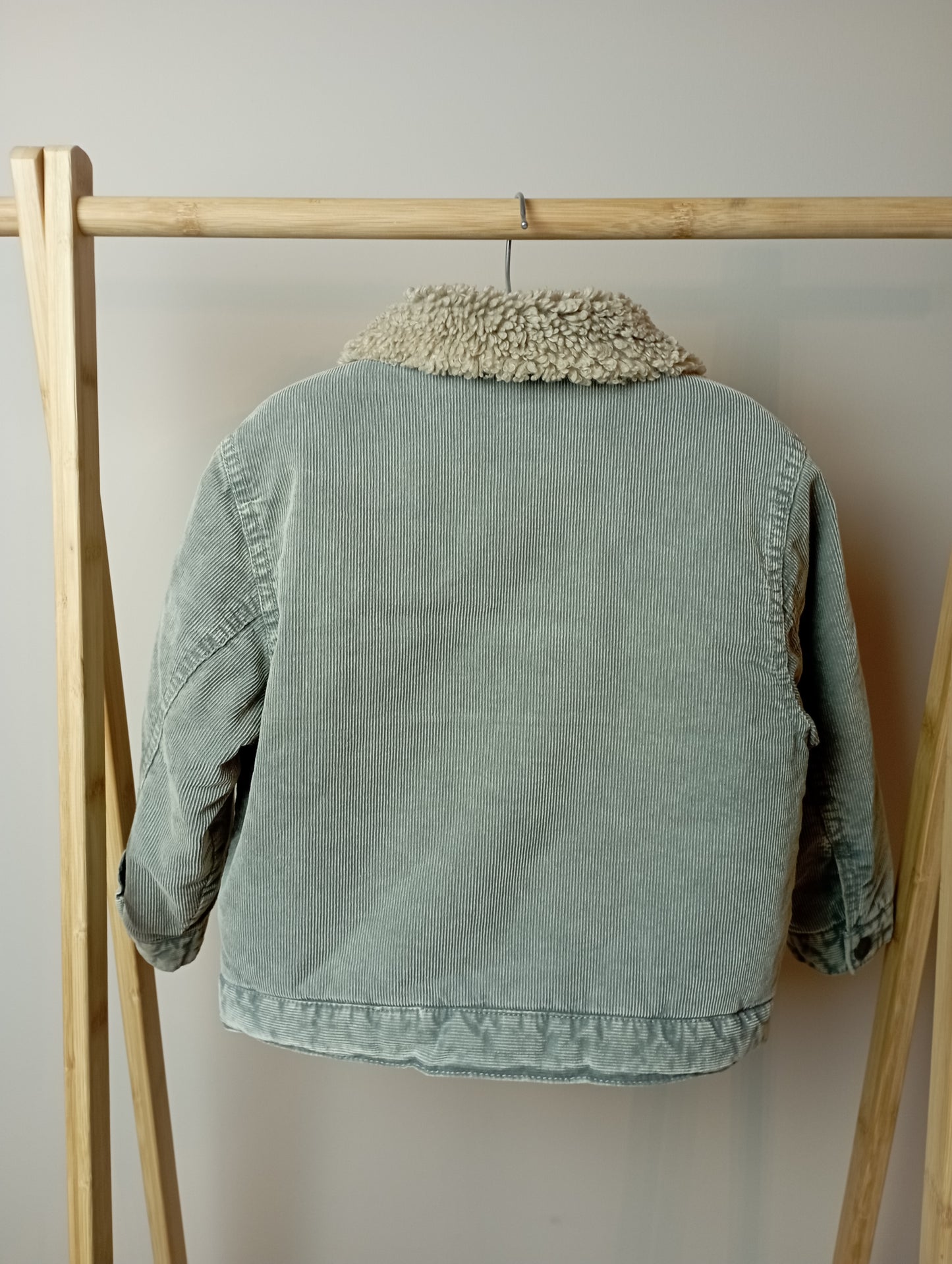 Jas met knopen 98 Zara