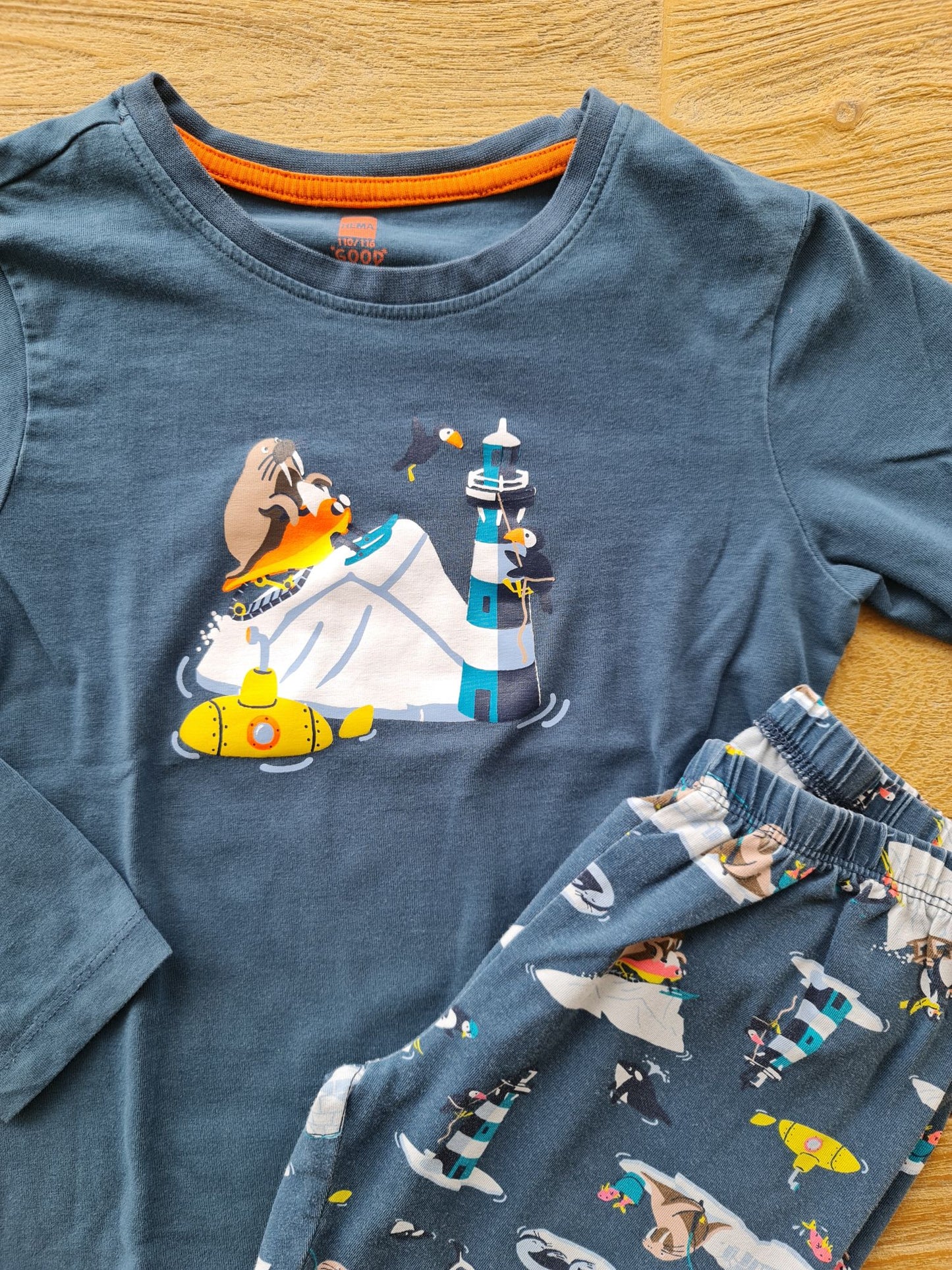Pyjama 110/116 Hema