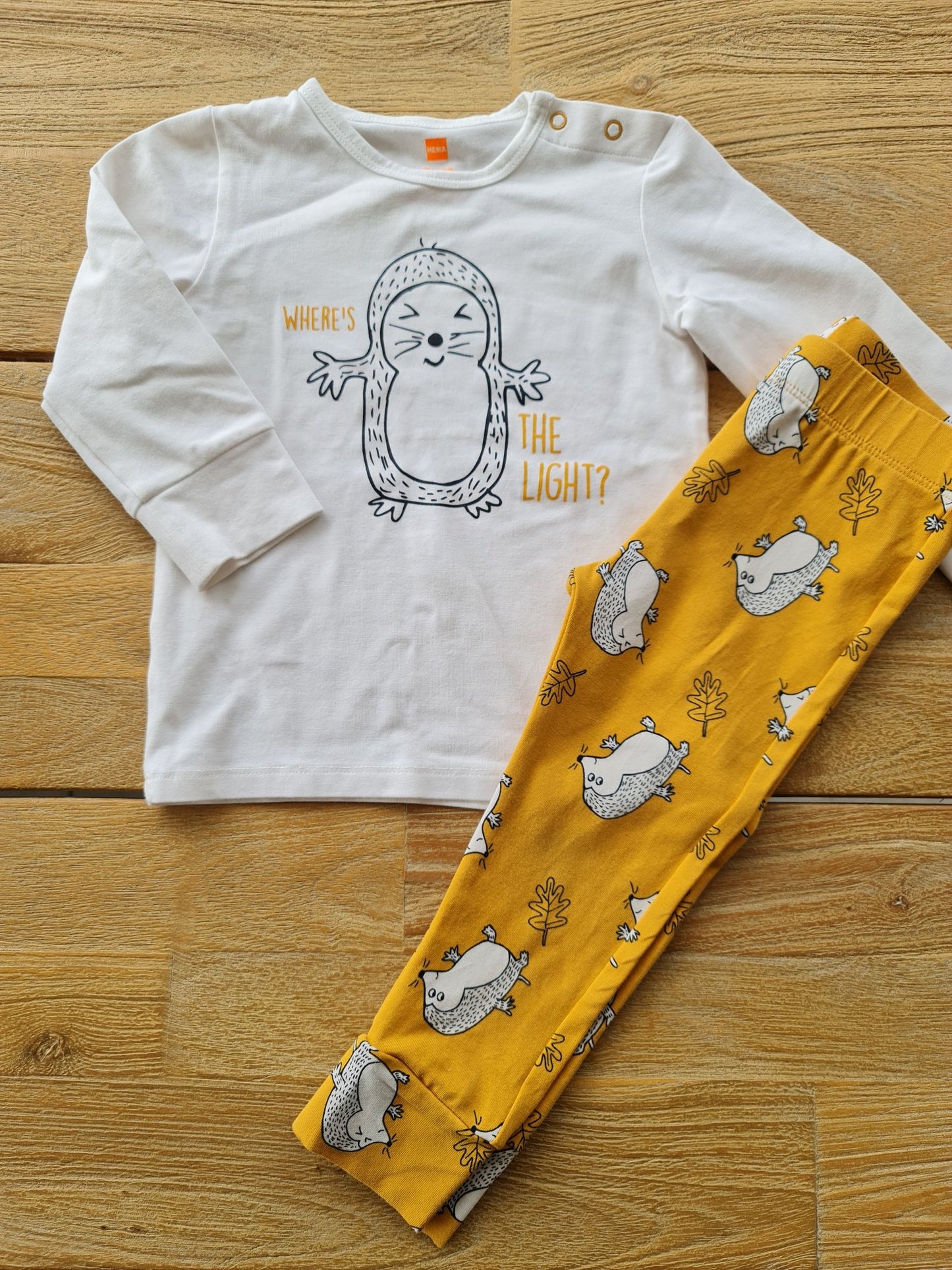 Pyjama met egel 74/80 Hema