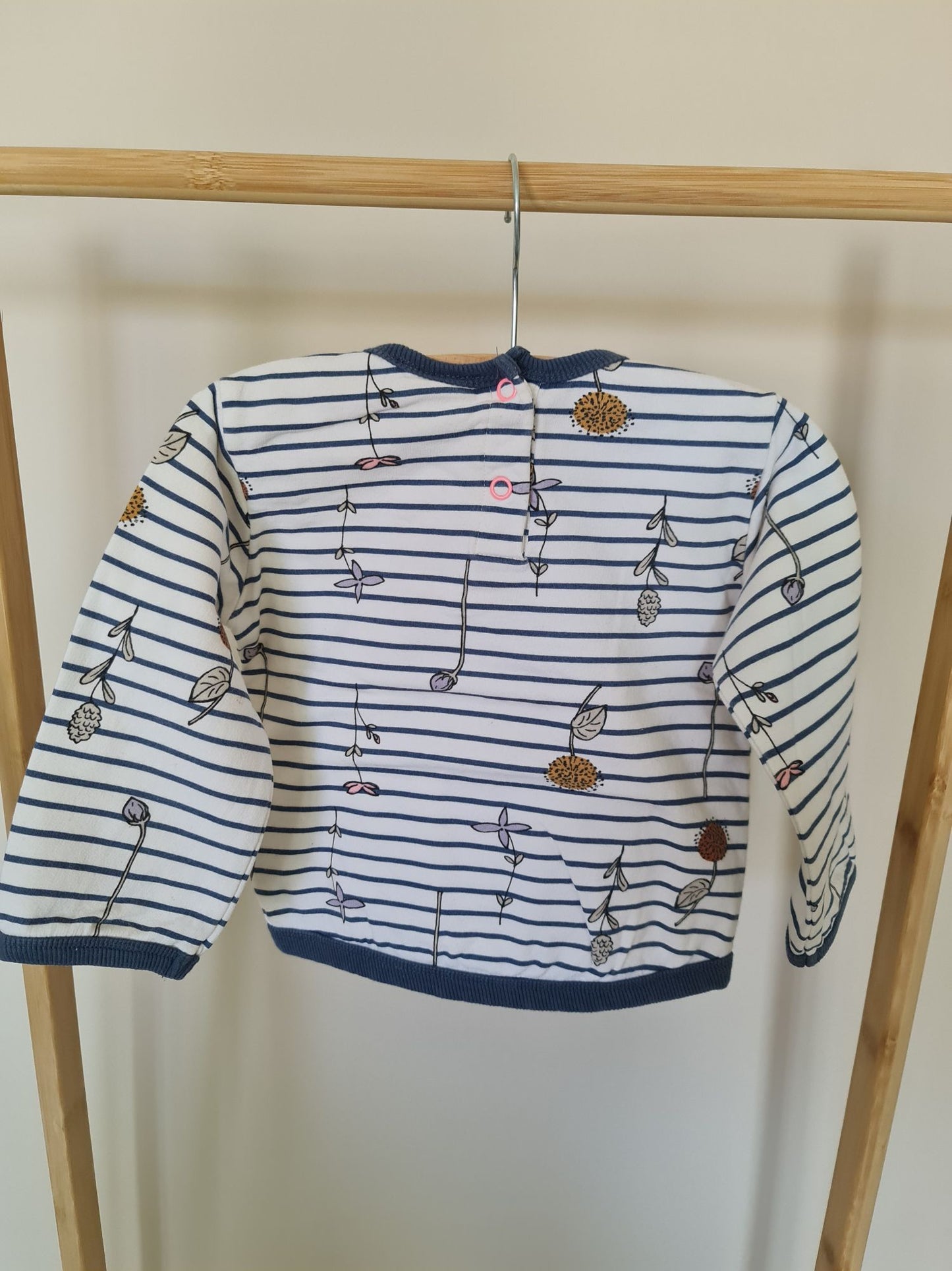 Trui met bloemen 86 Hema