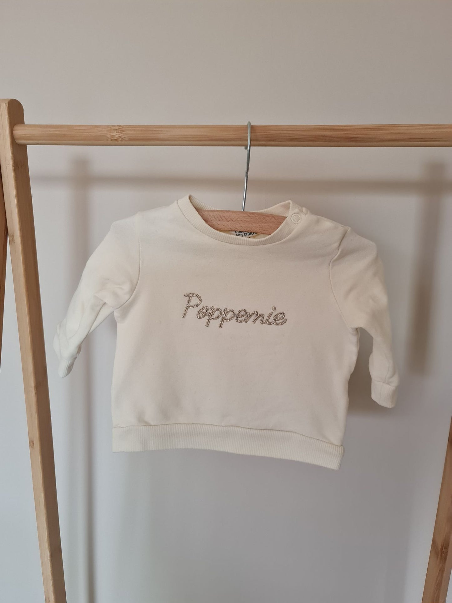 Trui "Poppemie" 62 Cuddles and smiles