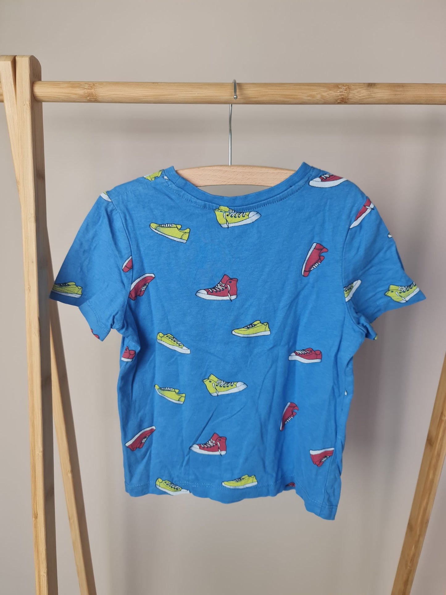 T-shirt met schoenen 110 C&A