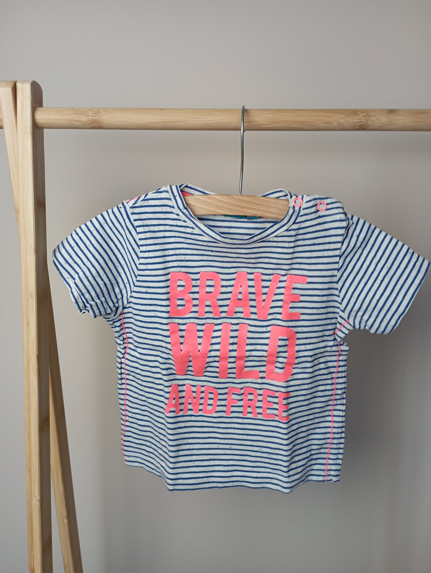 T-shirt "Brave Wild and Free" 86