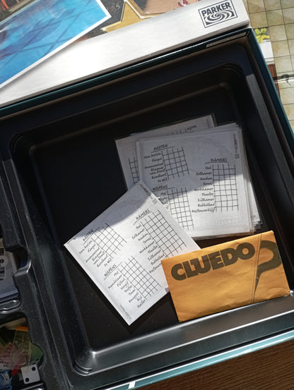 Cluedo, ontdek de geheimen Parker