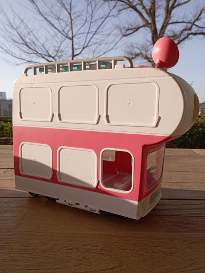 Peppa Pig Adventure family camper + Classroom Hasbro