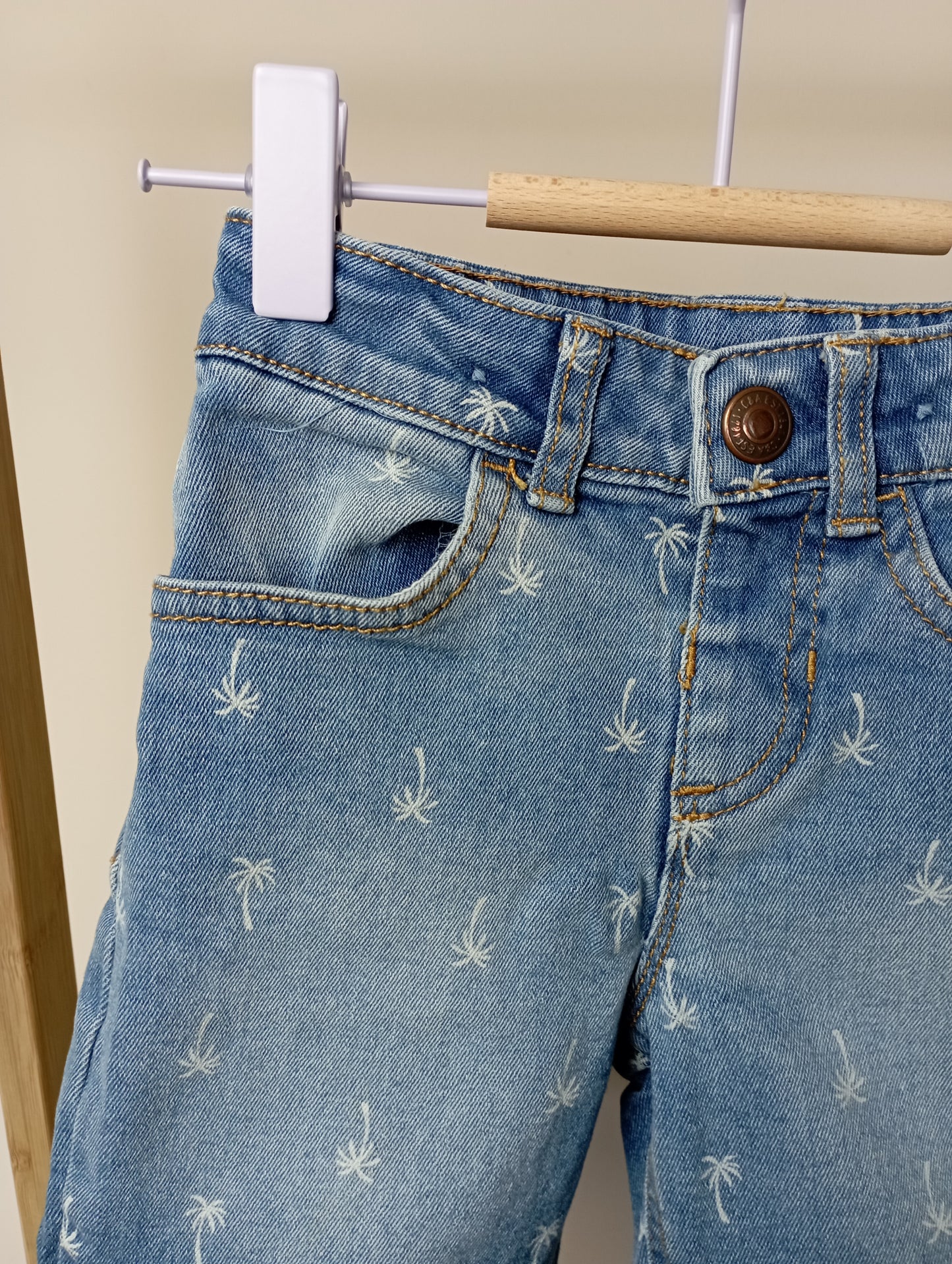 Jeansshort met palmbomen 98 WE