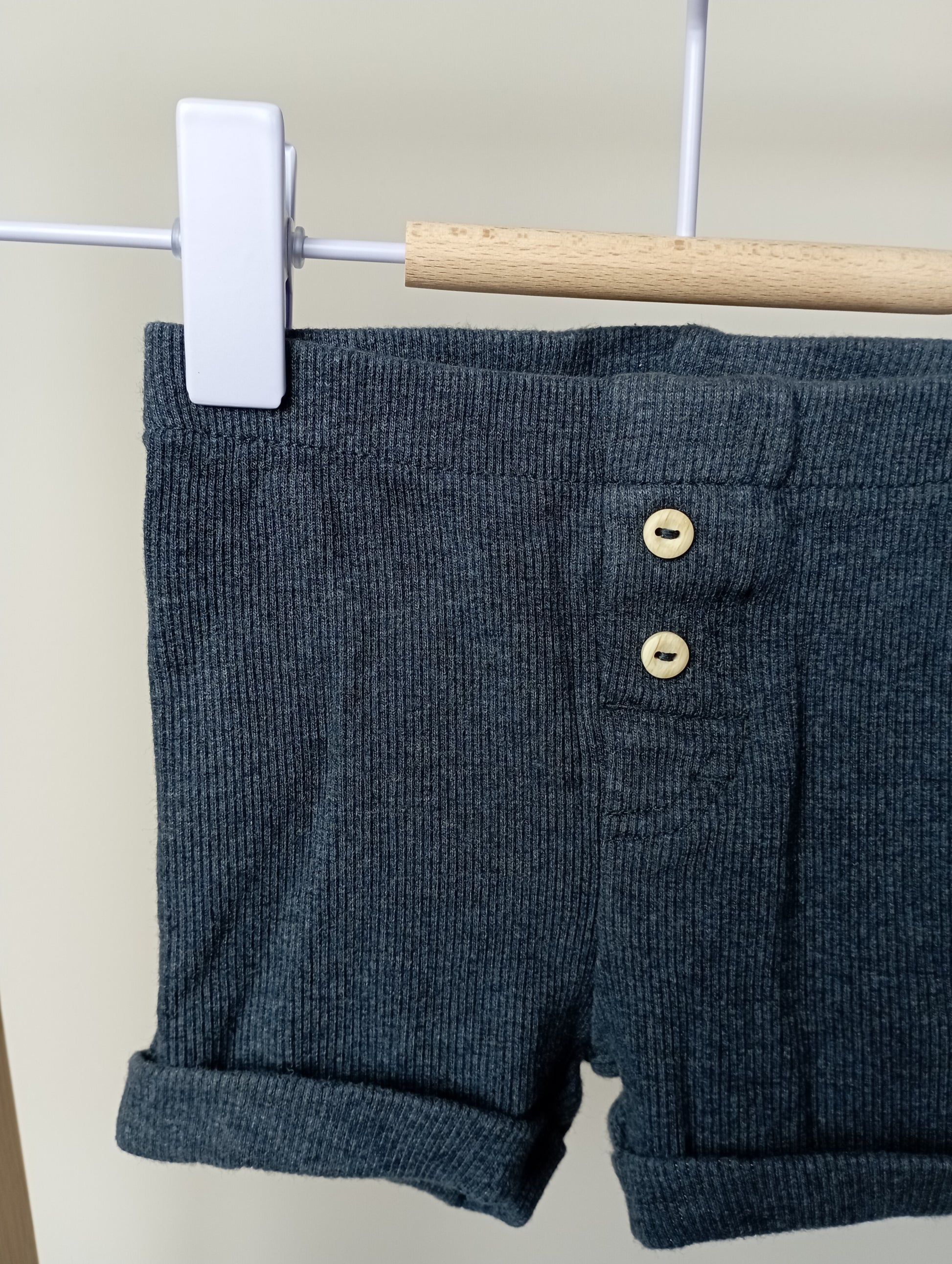 Shortje 62 H&M
