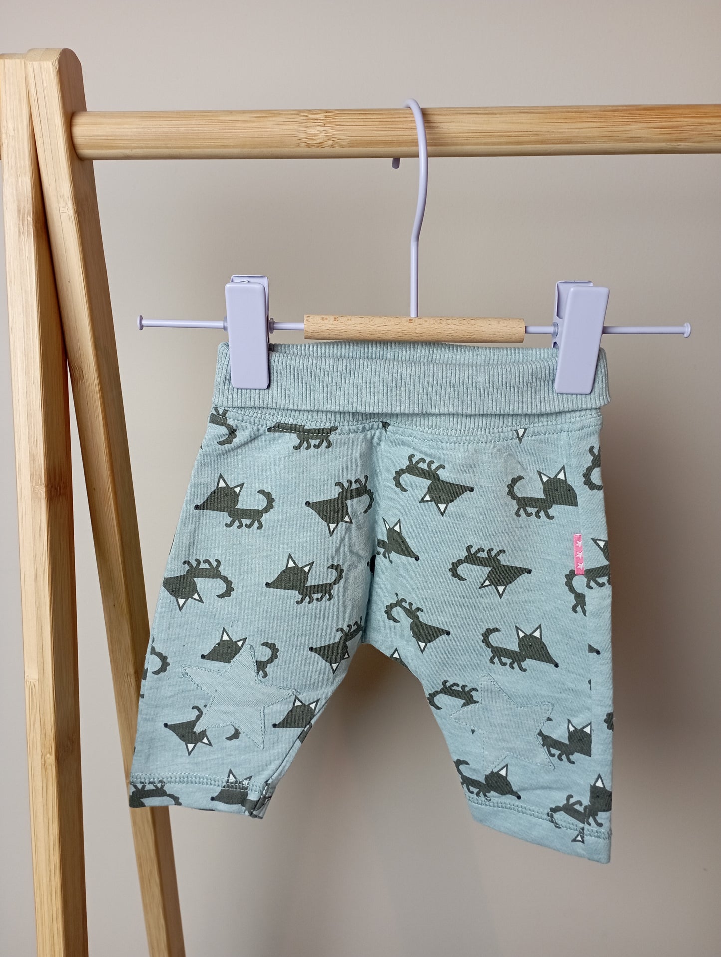 Broekje met vosjes 50 Hema