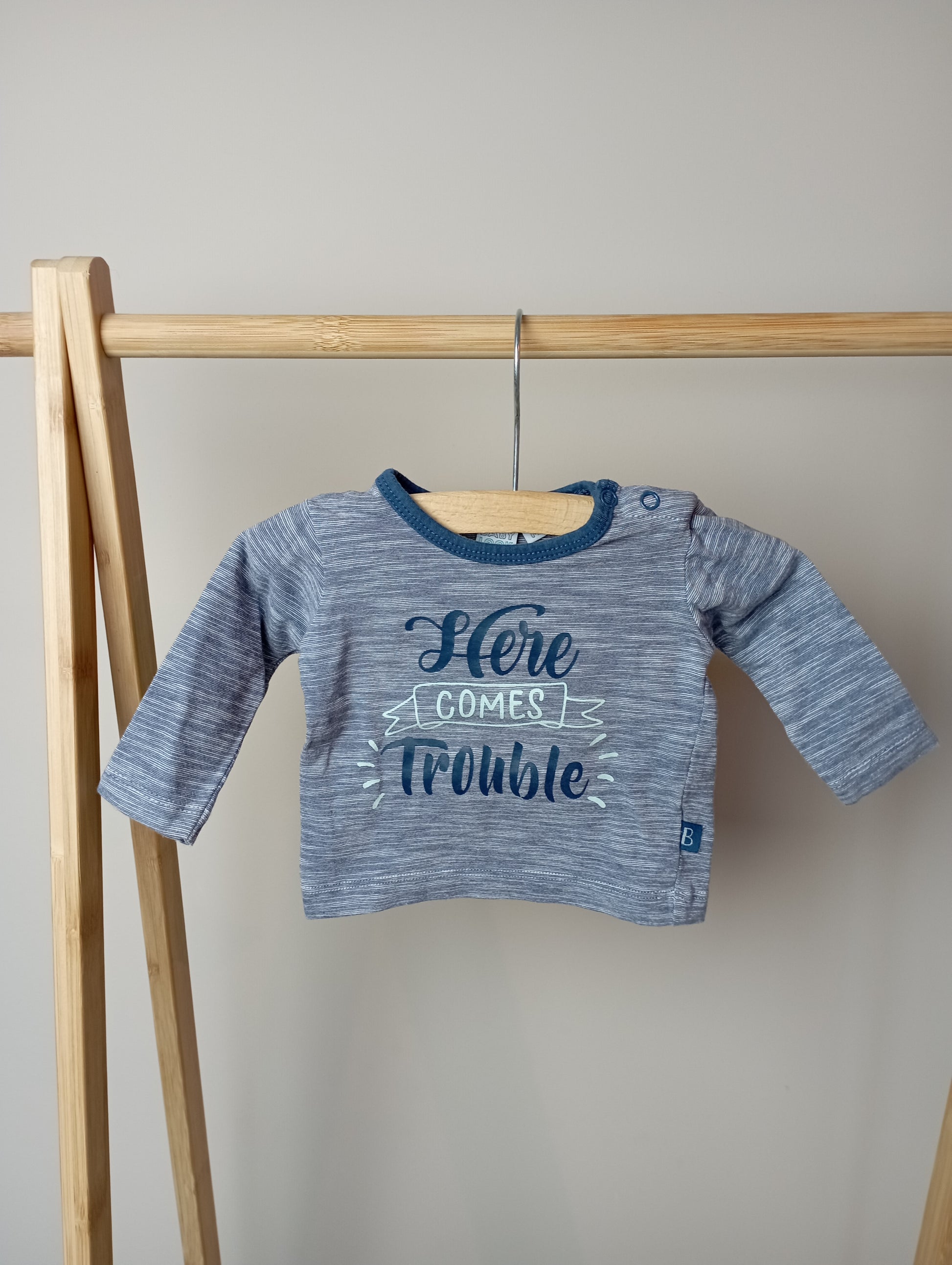 Longsleeve "Here comes trouble" 50 Babylook