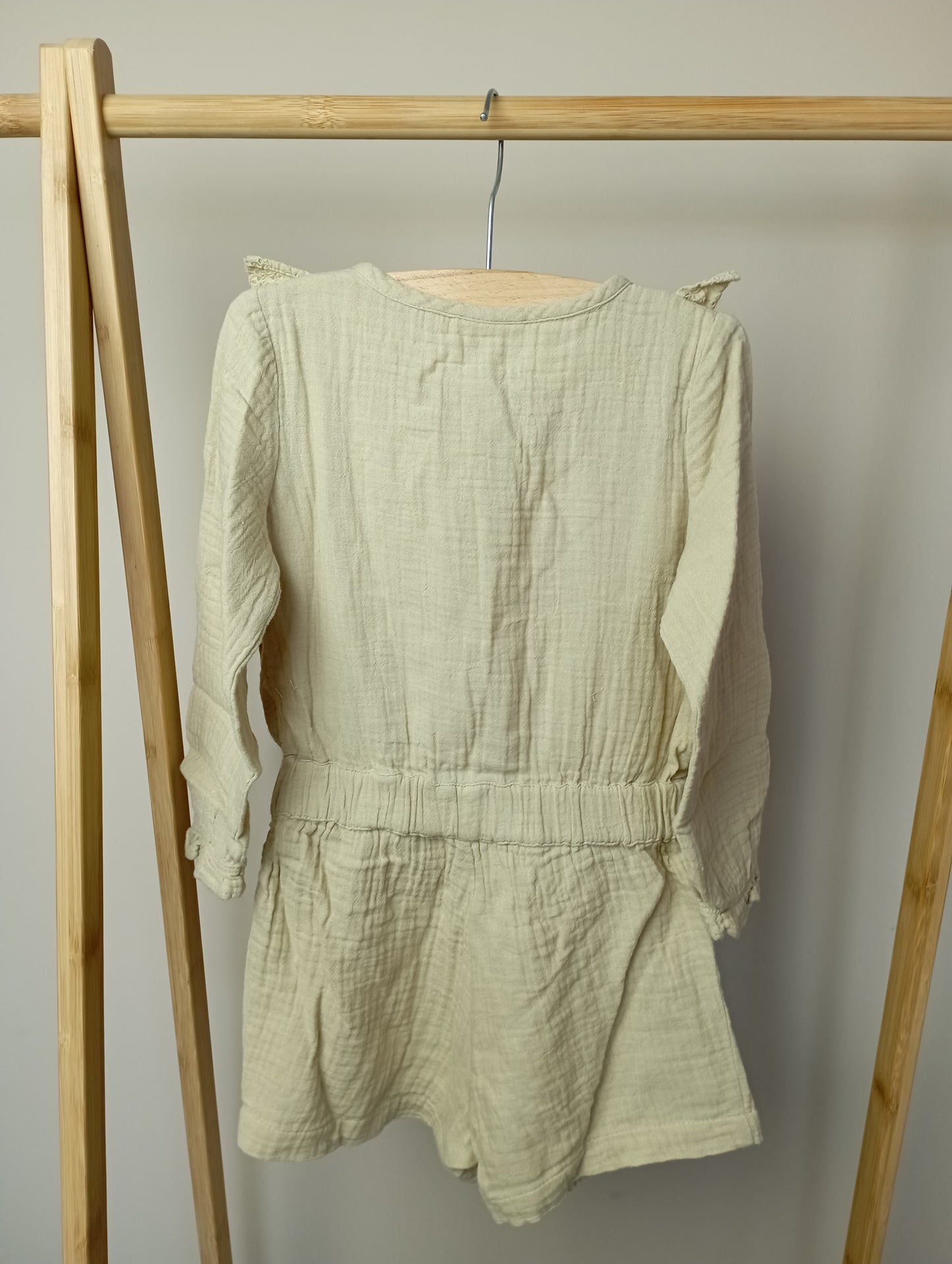 Playsuit 92 Cuddles and smiles