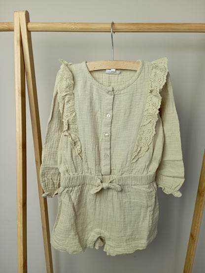 Playsuit 92 Cuddles and smiles