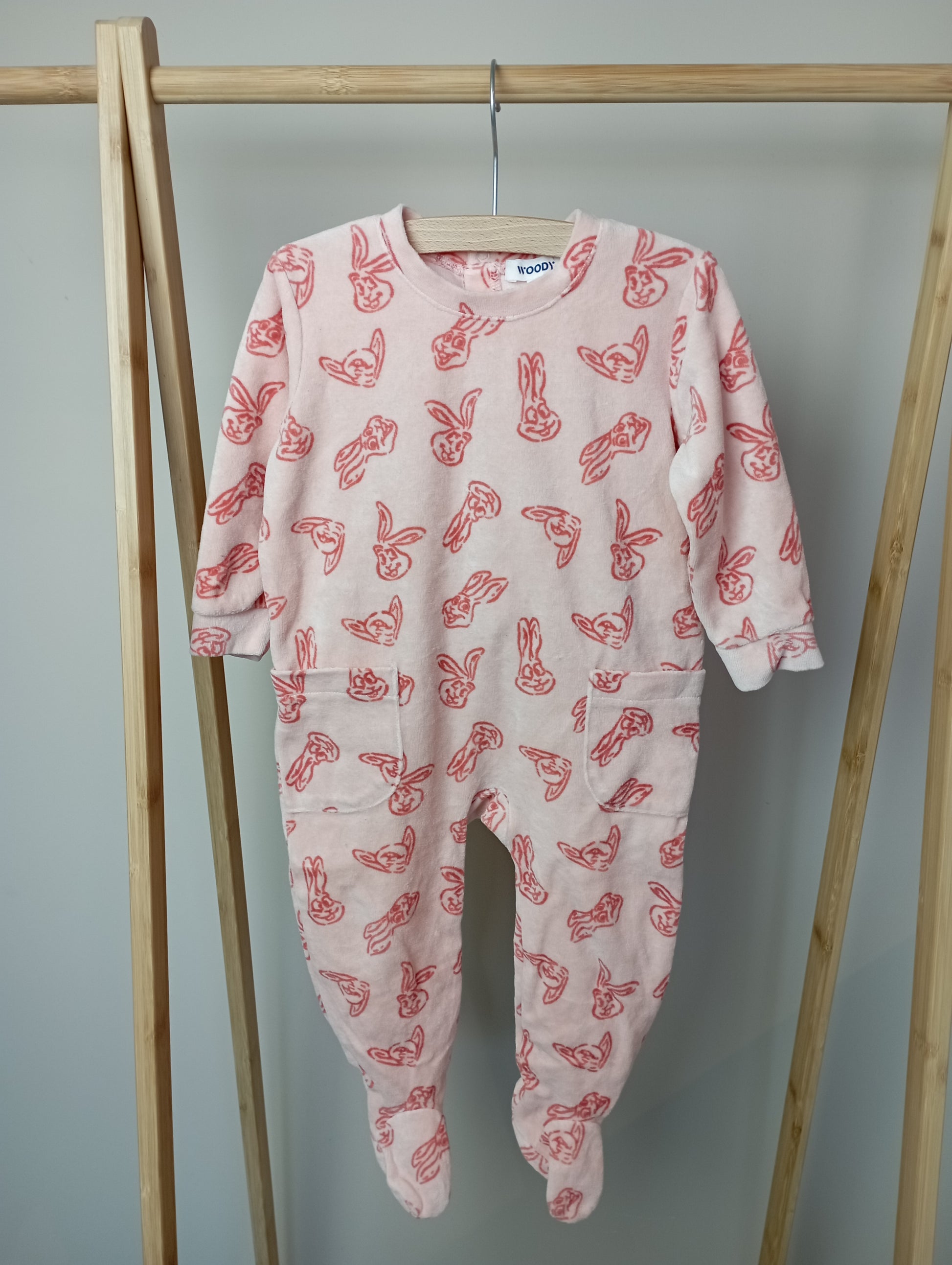 Zachte pyjama met konijntjes 80 Woody