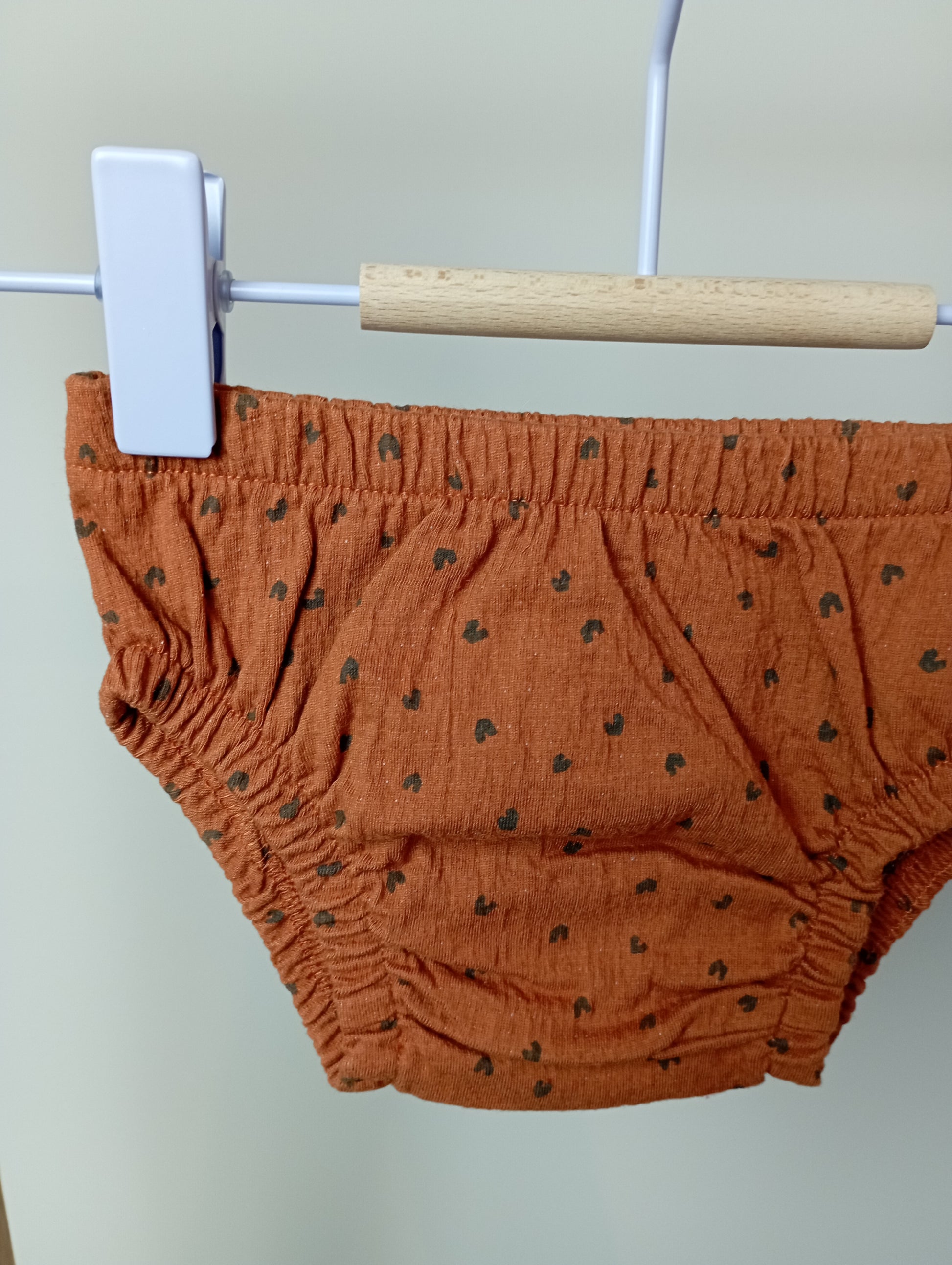 Broekje met hartjes 62 Riffle Amsterdam