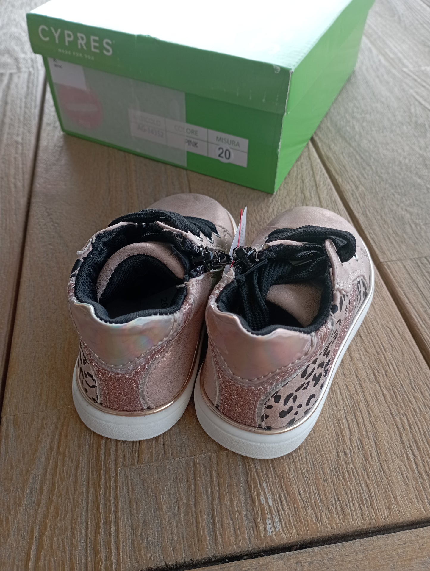 Schoenen 20 Cypres