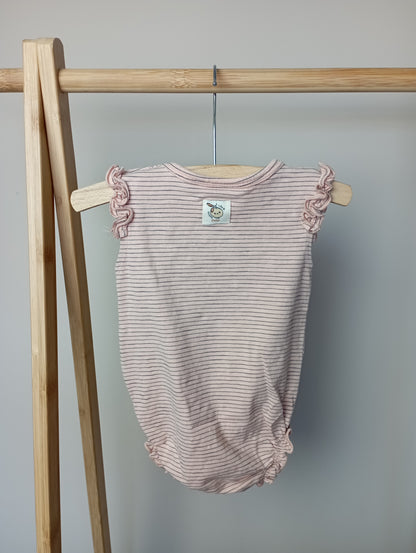 Romper met frullekes 68 Feetje