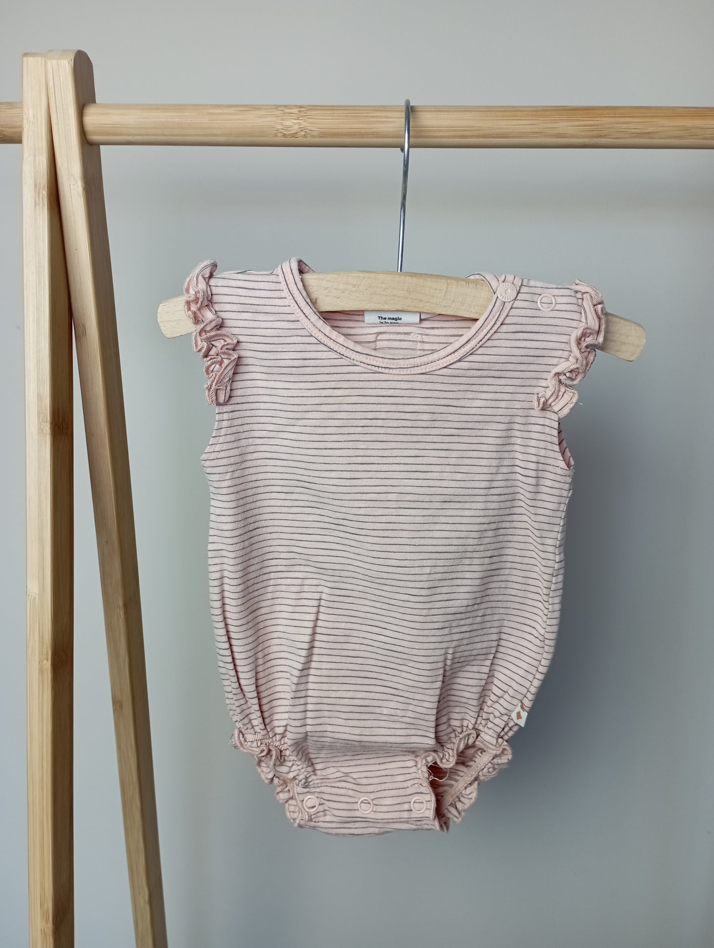 Romper met frullekes 68 Feetje
