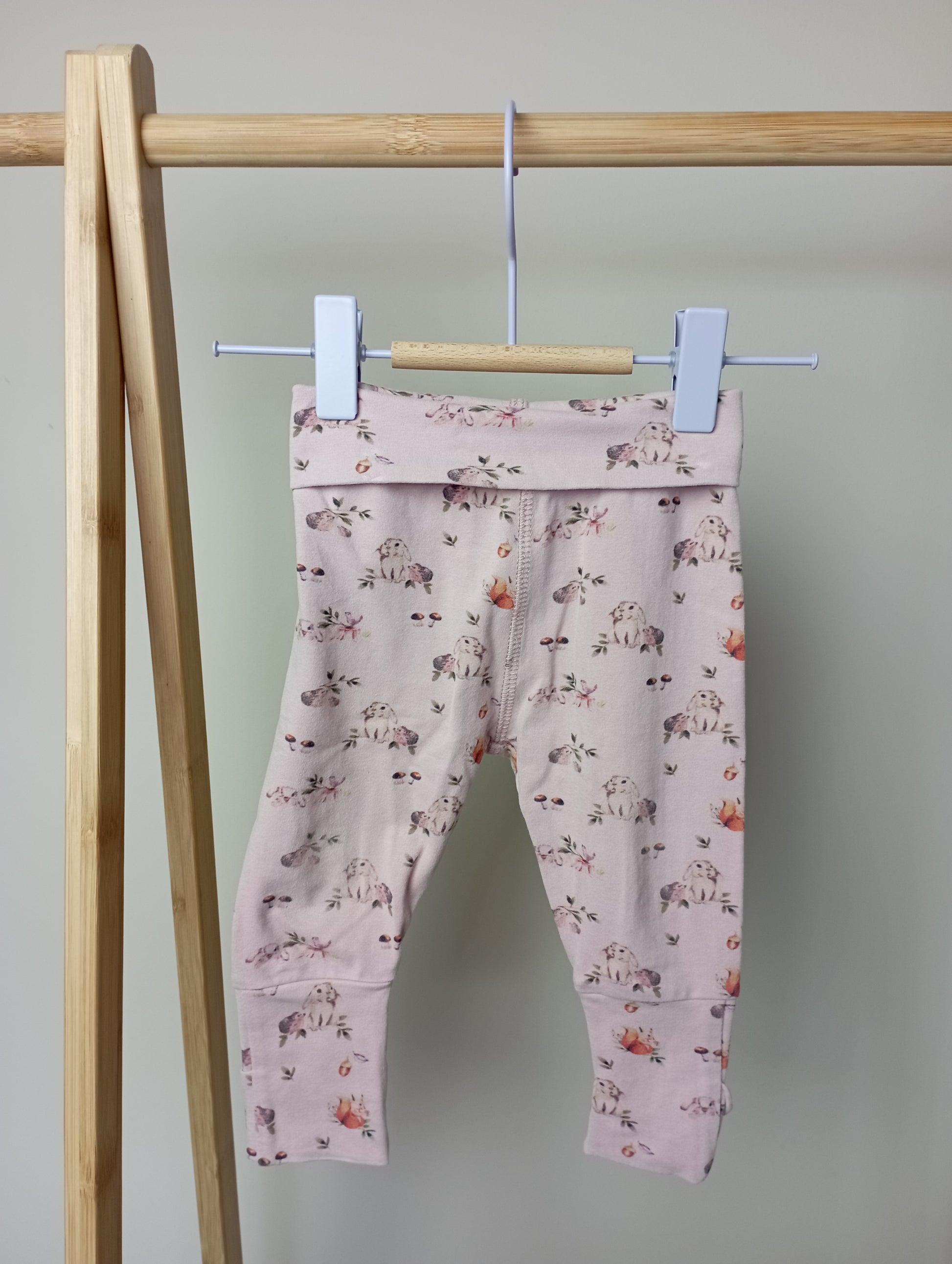 Broek met konijntjes 62 Hust and Claire