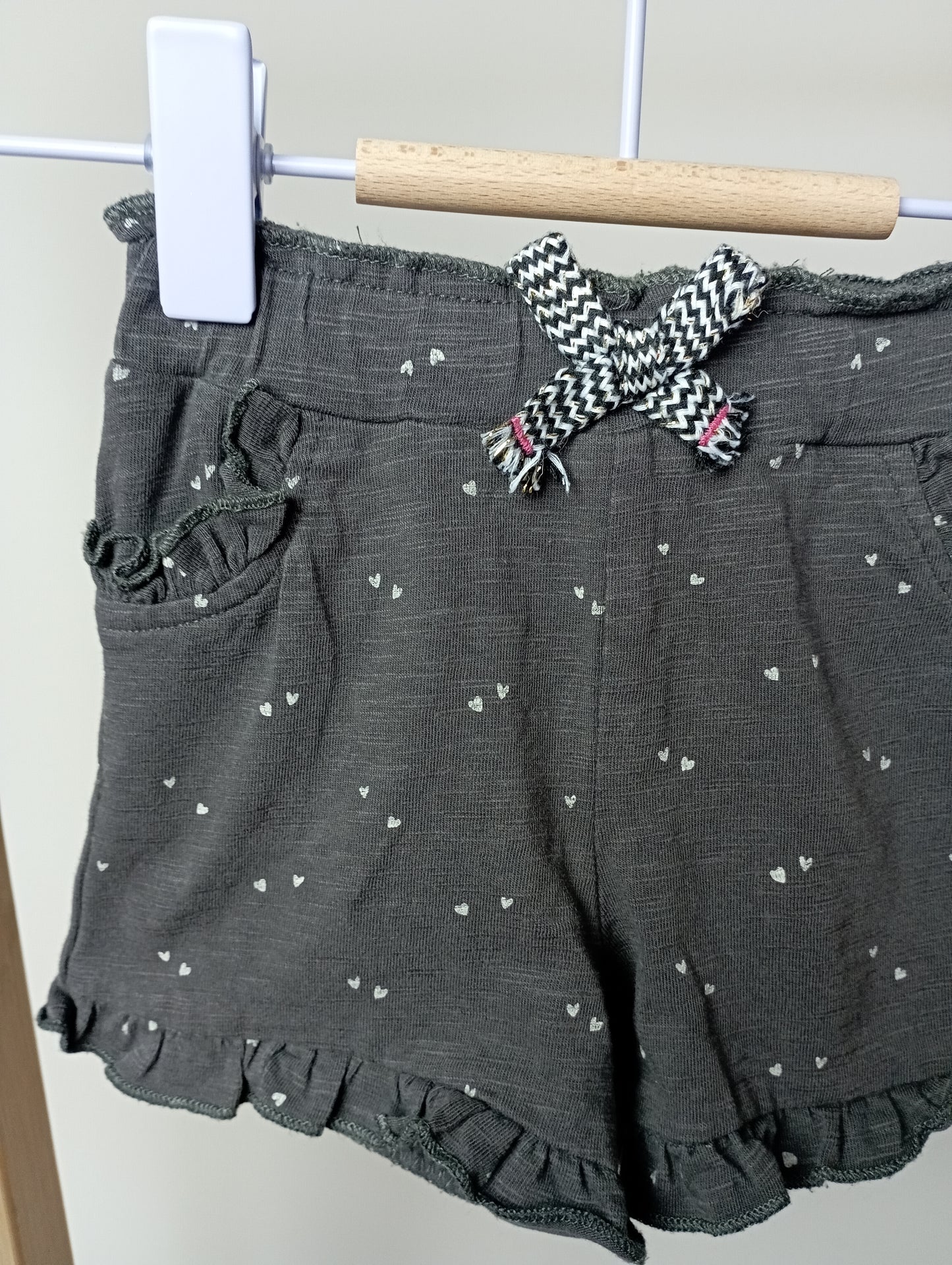 Short met hartjes 62 Feetje